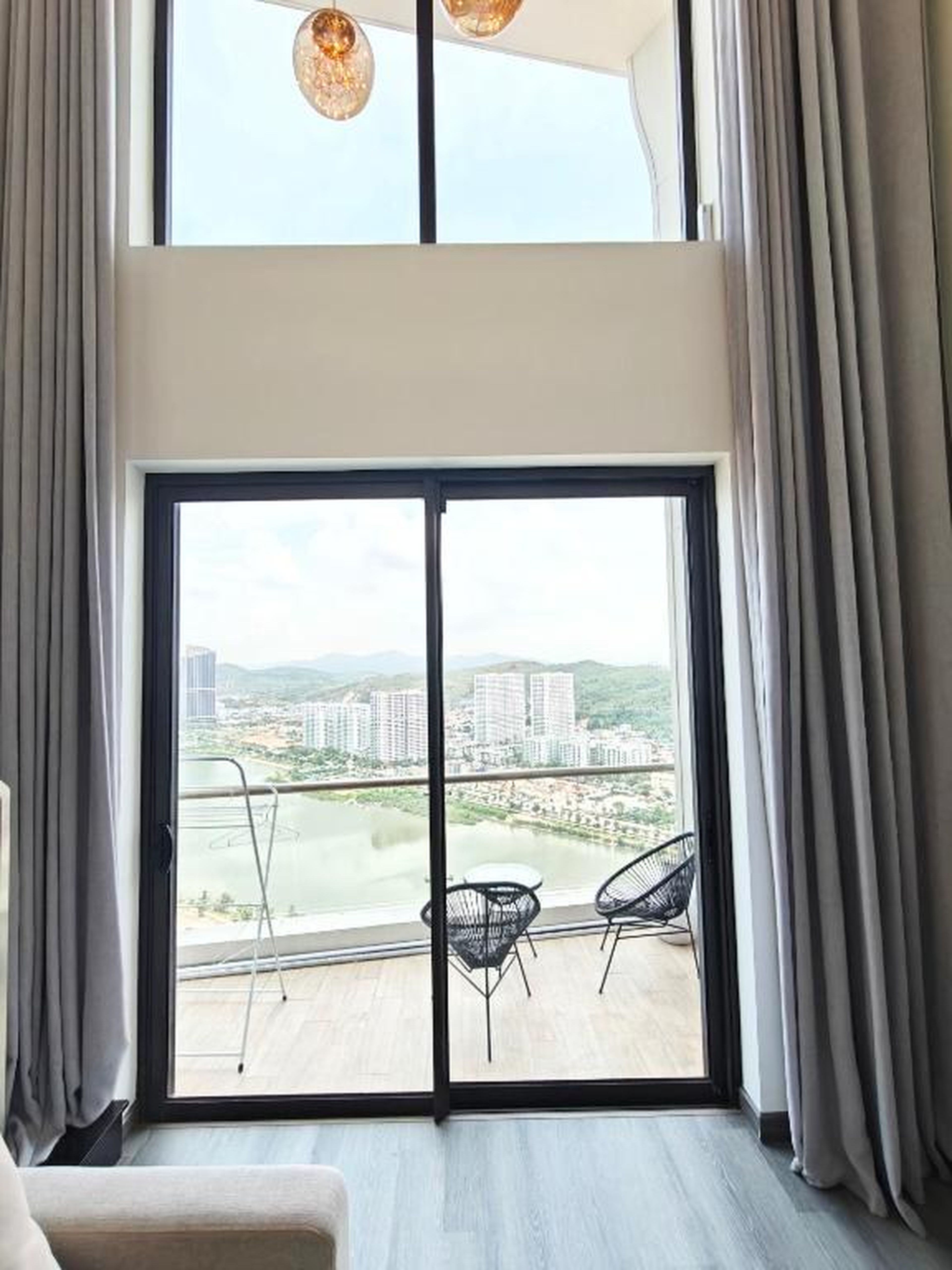 The Azure Duplex - Stunning Bay View - Citadines Ha Long - Hình 16
