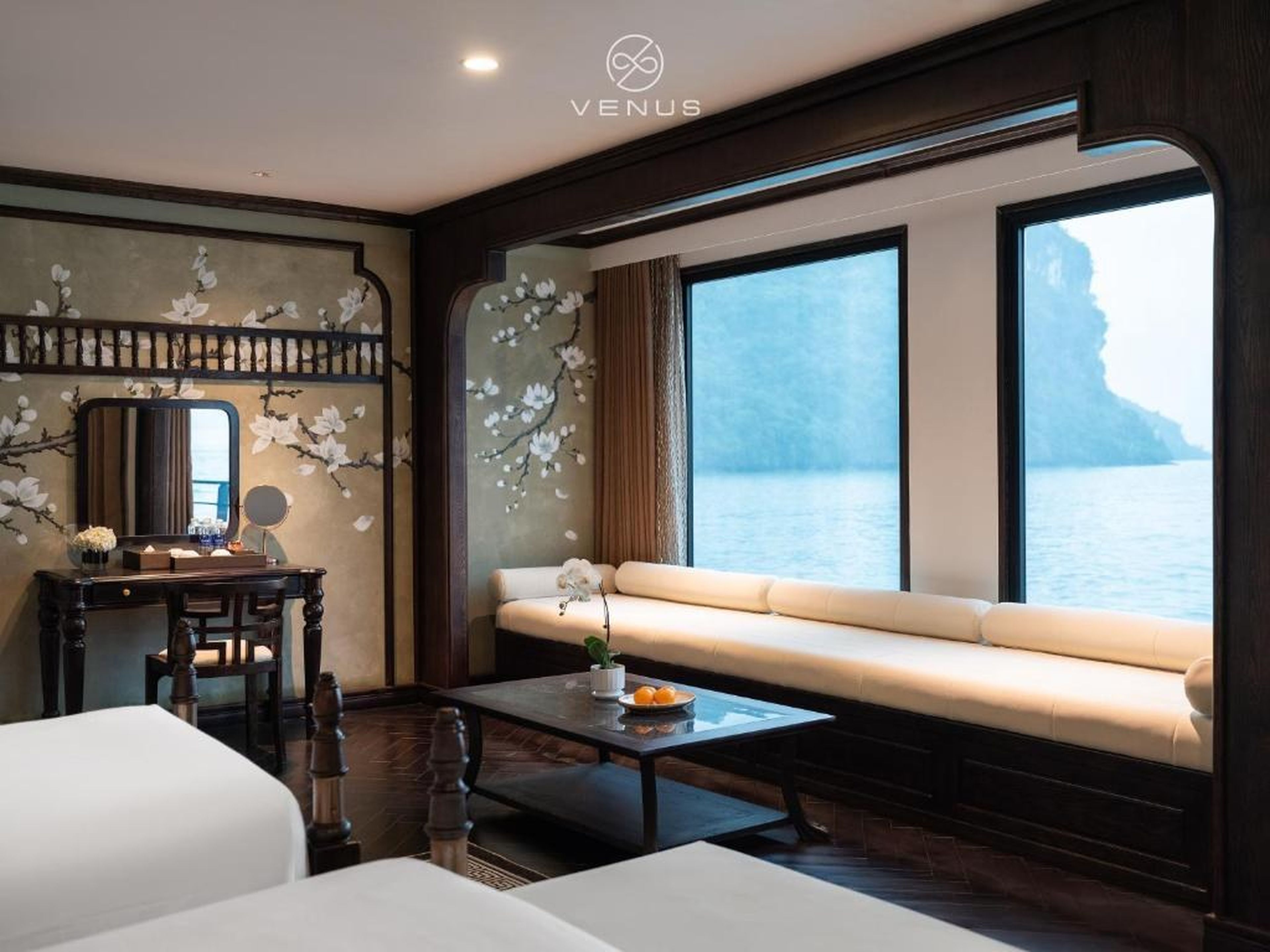 Venus Cruises Halong Bay by Venus Group - Hình 29