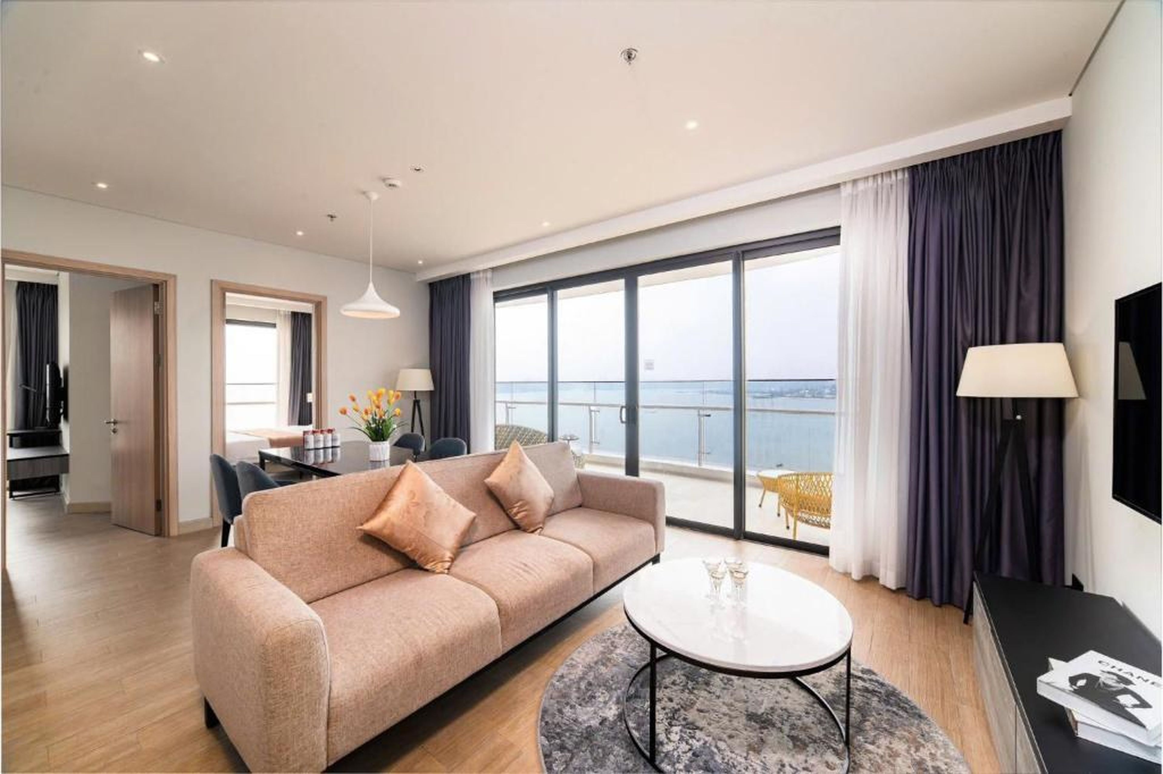 Seastay Residence by Citadines Marina Ha Long - Hình 12