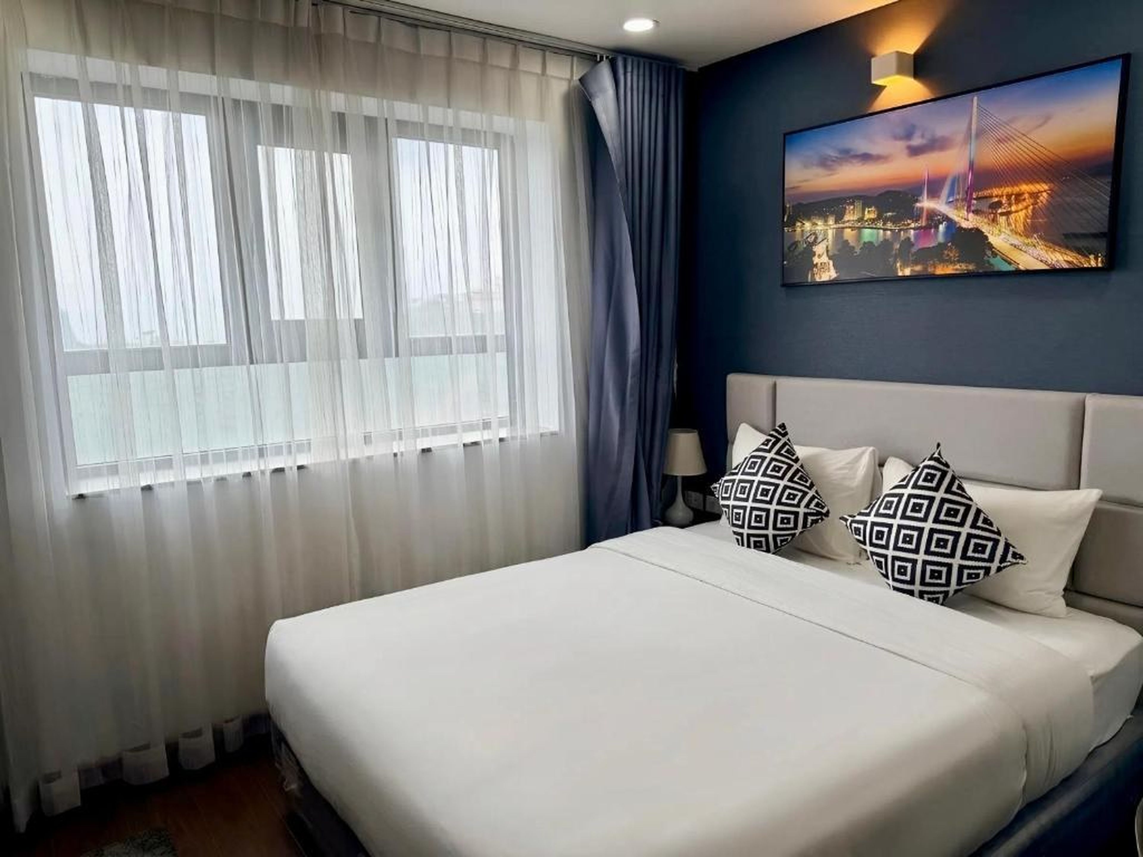 Spacious 2BR Apartment in Hon Gai Center, Ha Long - Hình 30