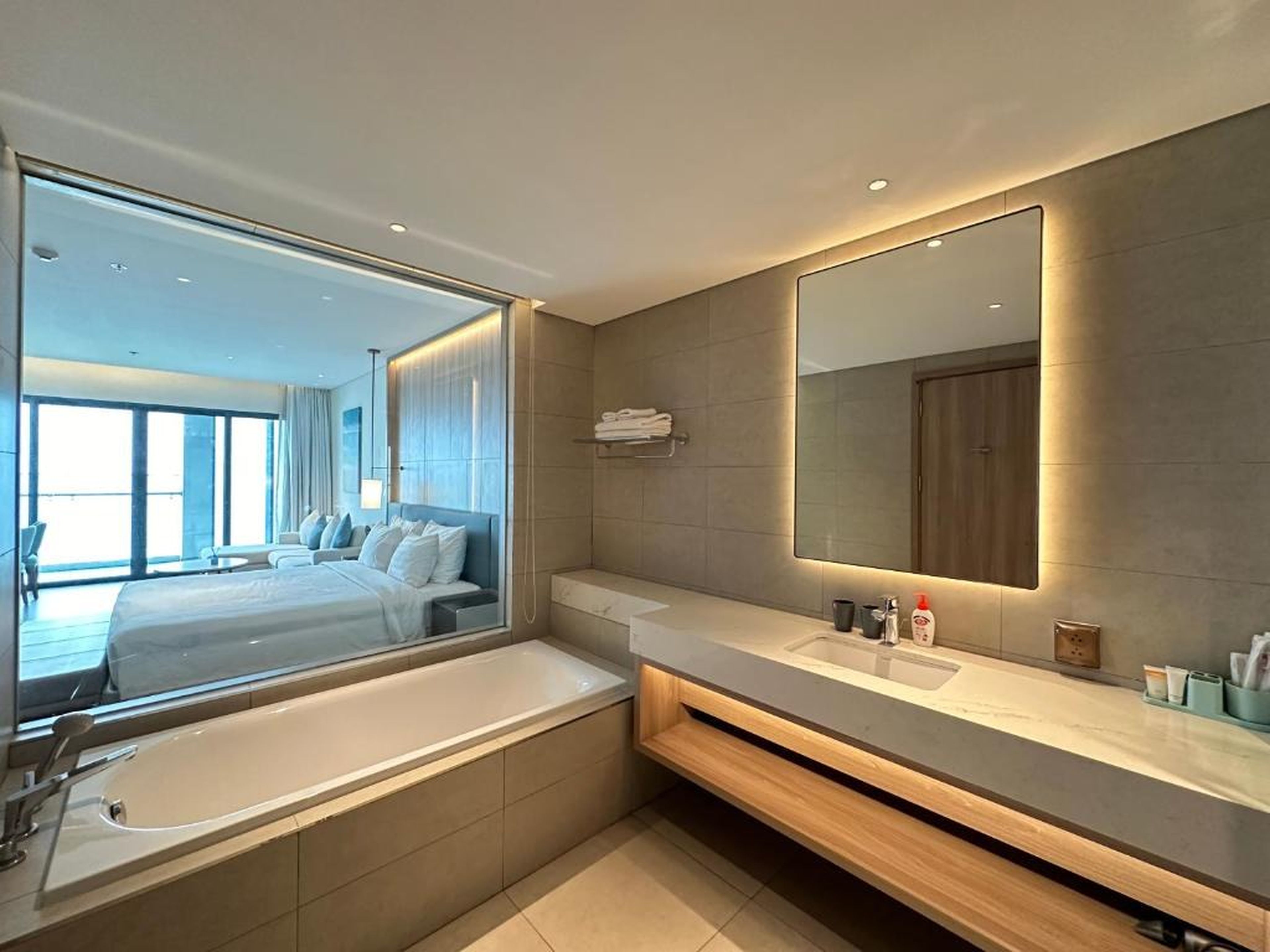 Alacate Hạ Long - Teri Apartment - Hình 12