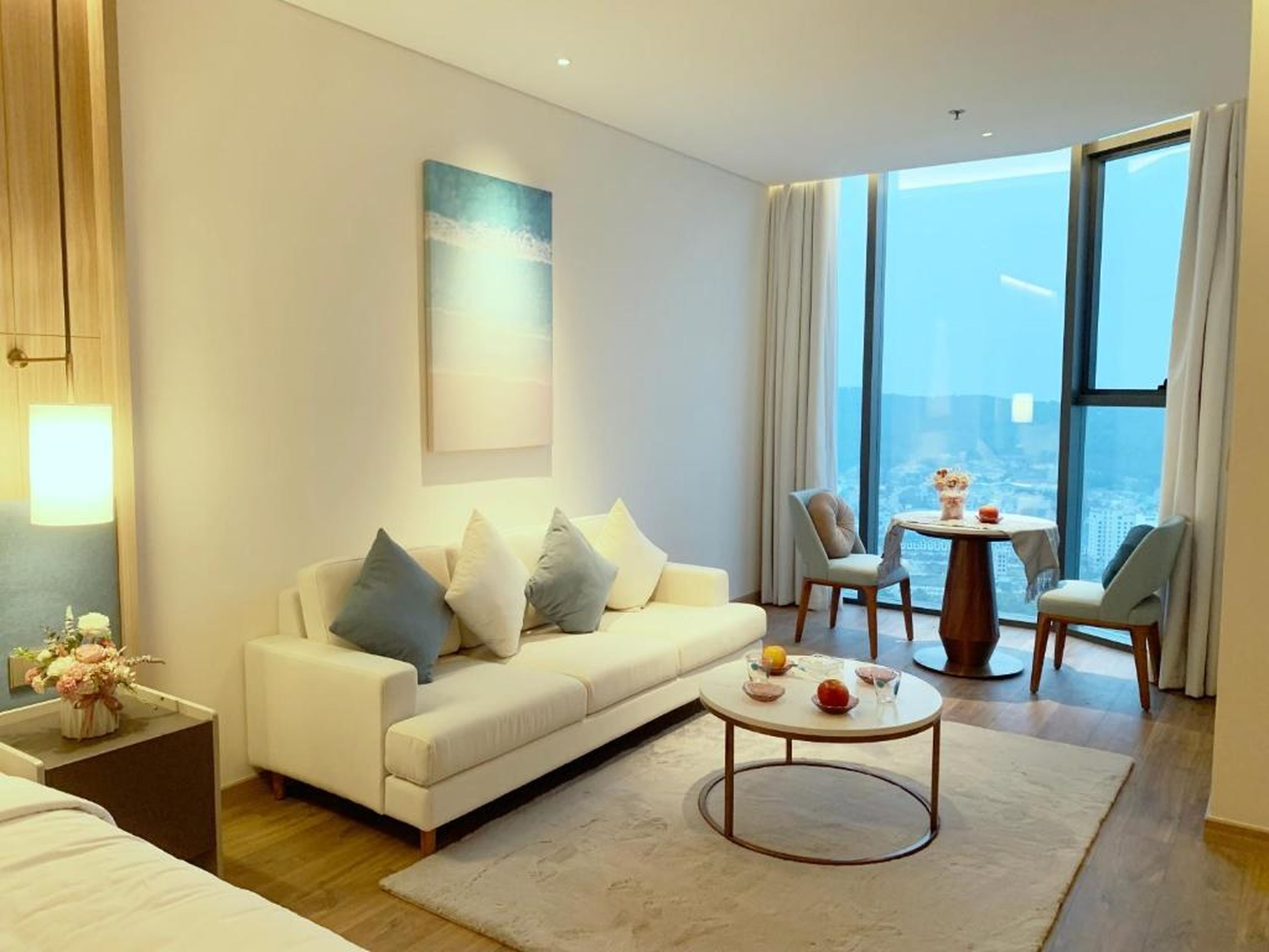 HB Serviced Apartment - Alacarte Hạ Long - Hình 17