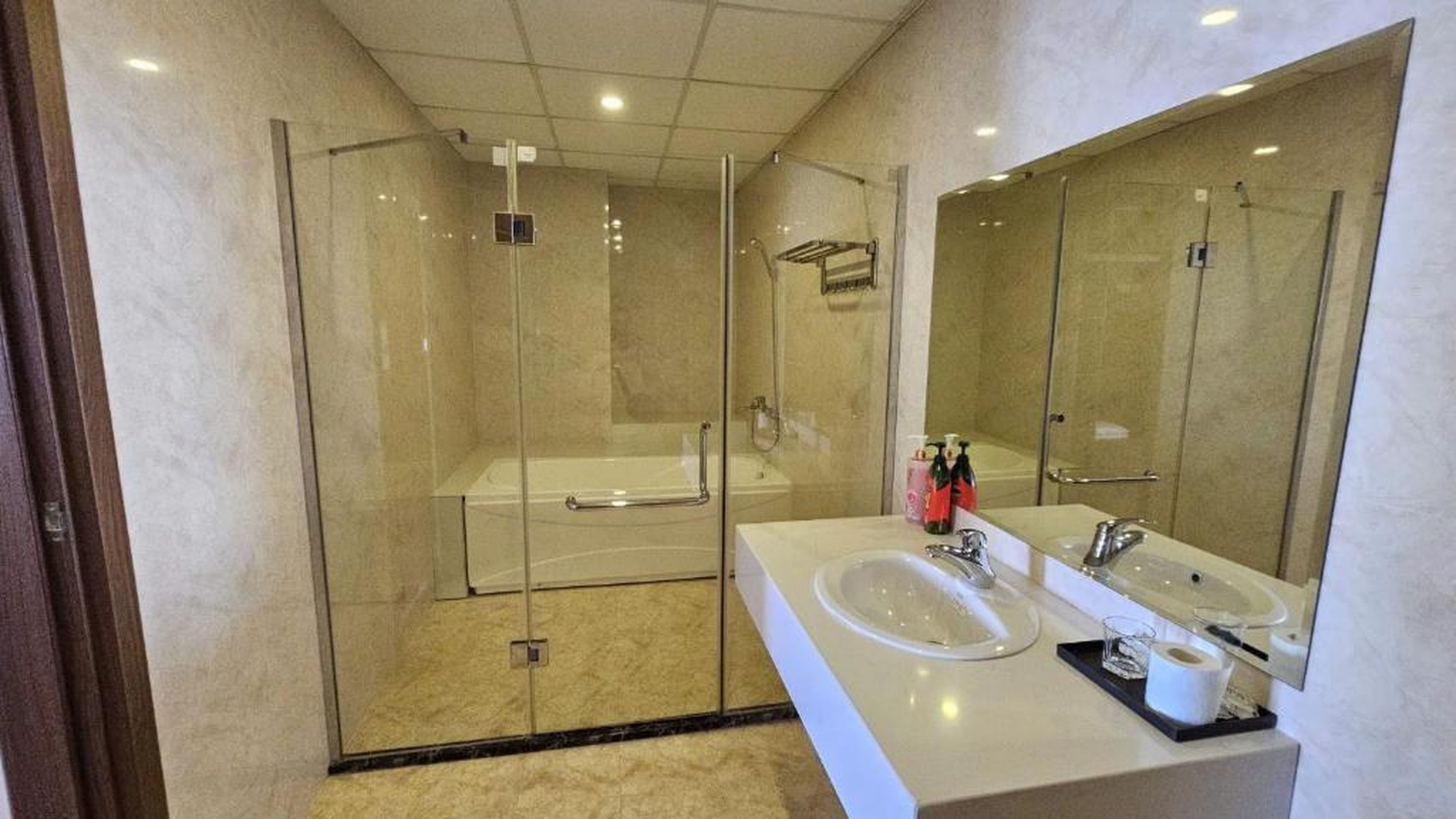Newlife Tower- by Greenbay Premium homestay Hạ Long Bay - Hình 33