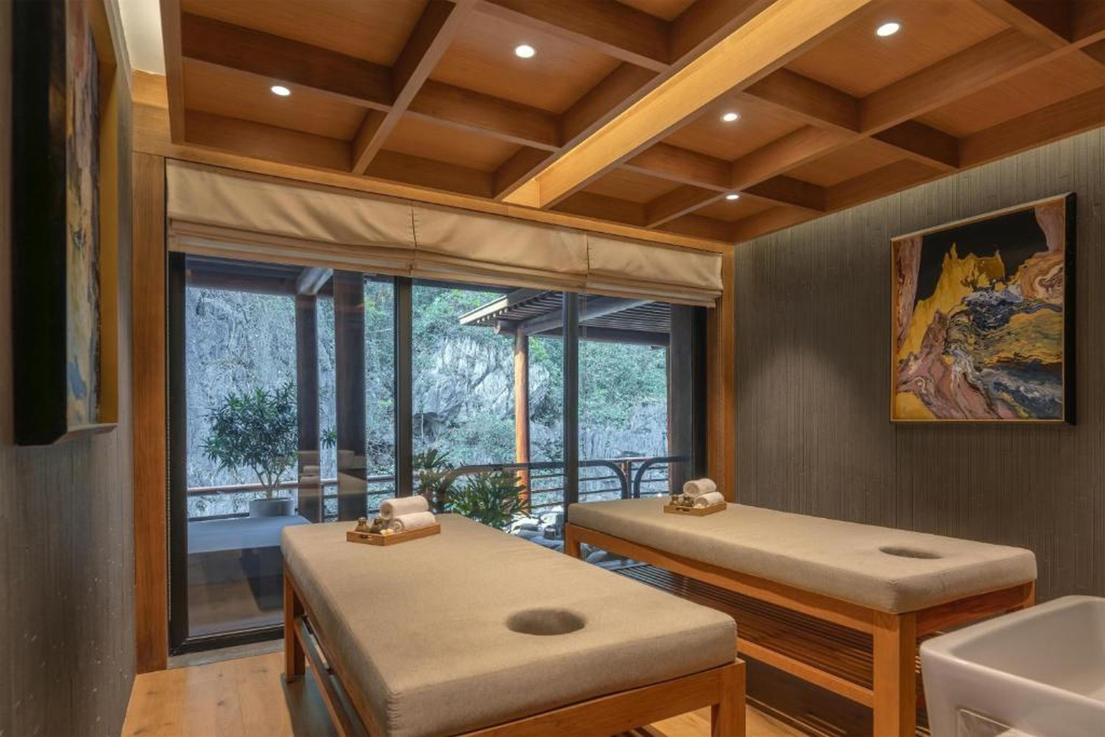 Hilton Quang Hanh Onsen Resort - Hình 34