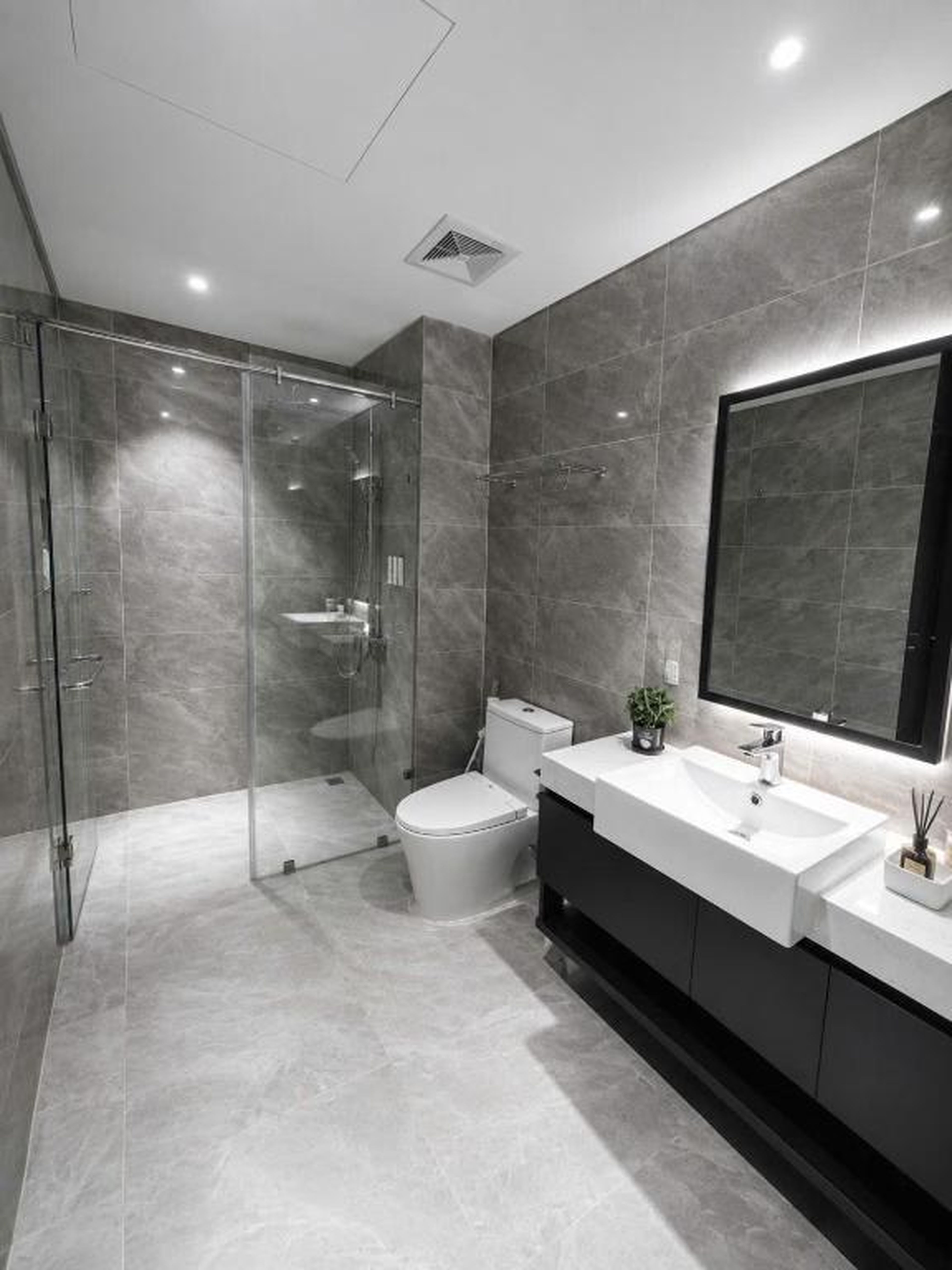Liam Apartment at Sapphire Ha Long - Hình 38