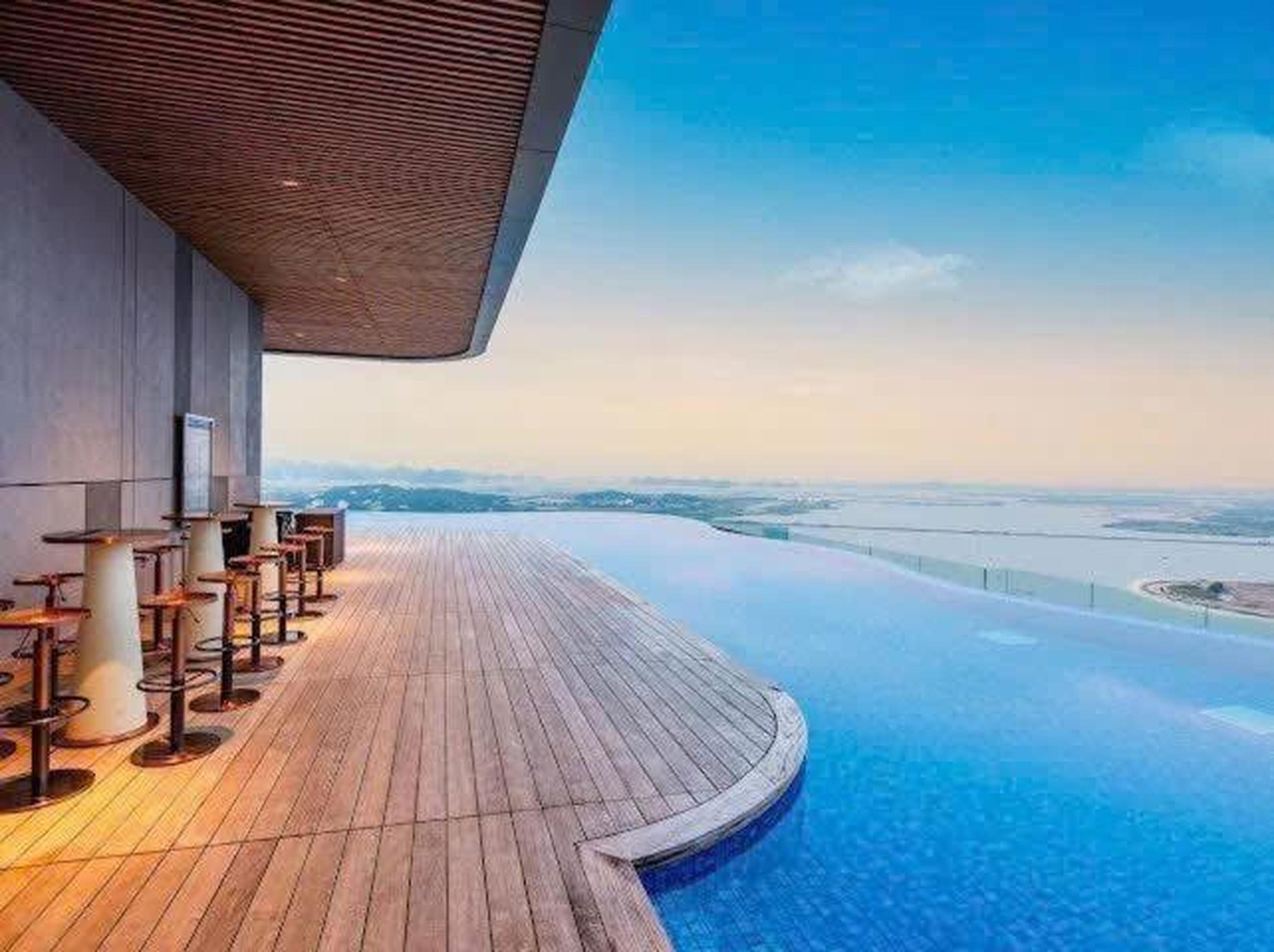 A La Carte Hạ Long Homestay view Biển - Hình 2