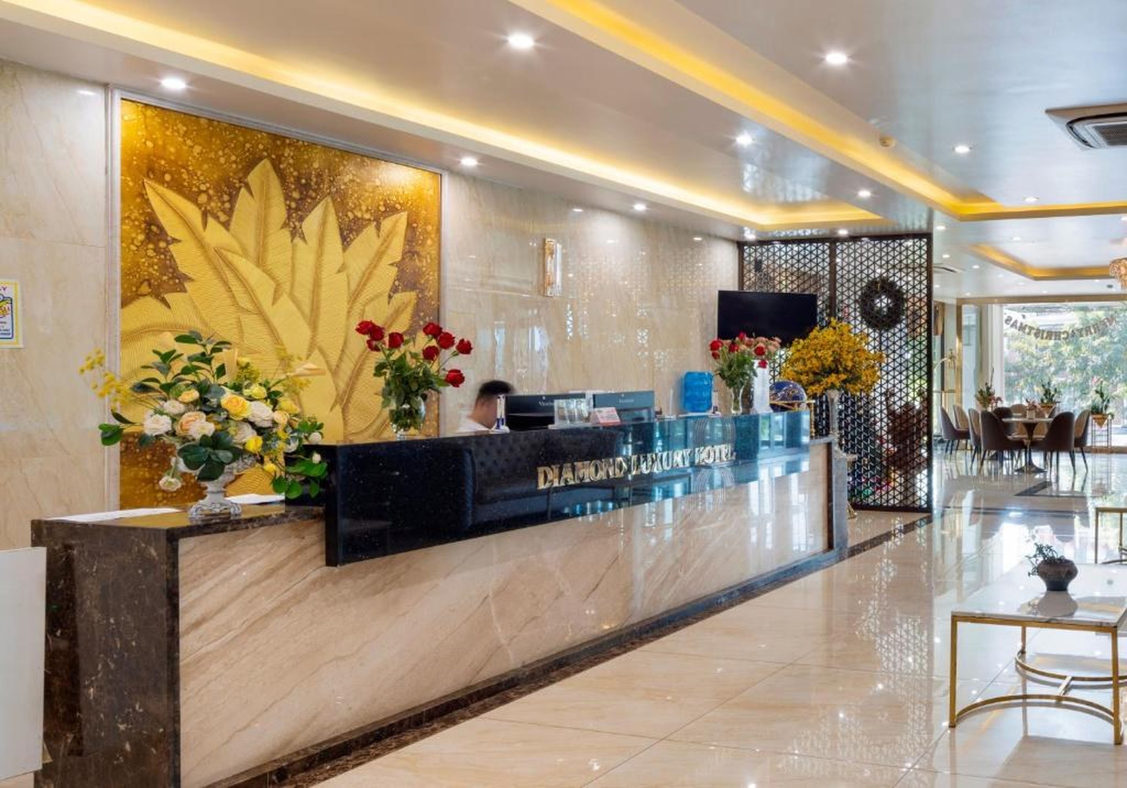 Diamond Luxury Hotel - Hình 15