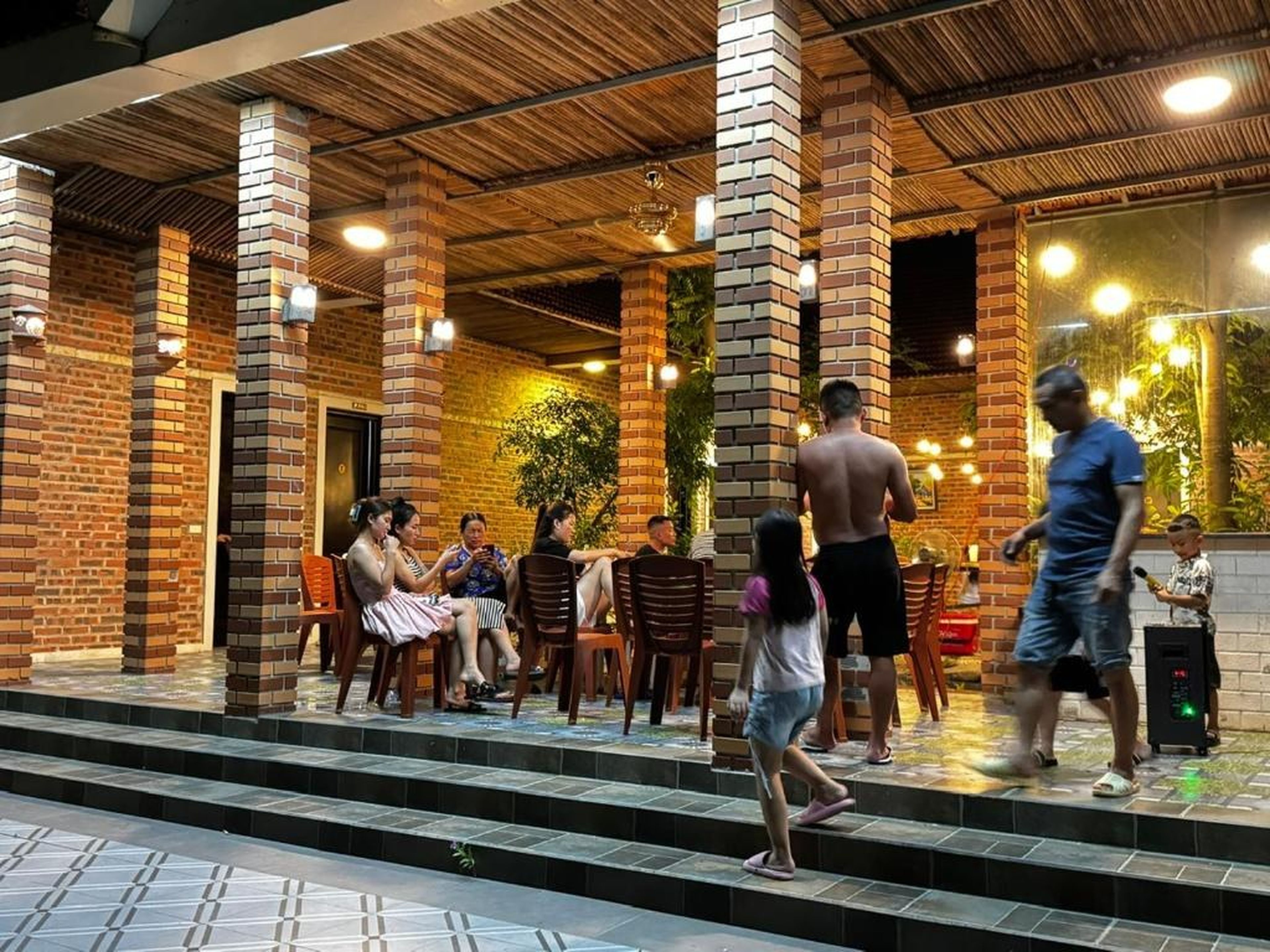 Homestay HTC Tuần Châu - Hình 18