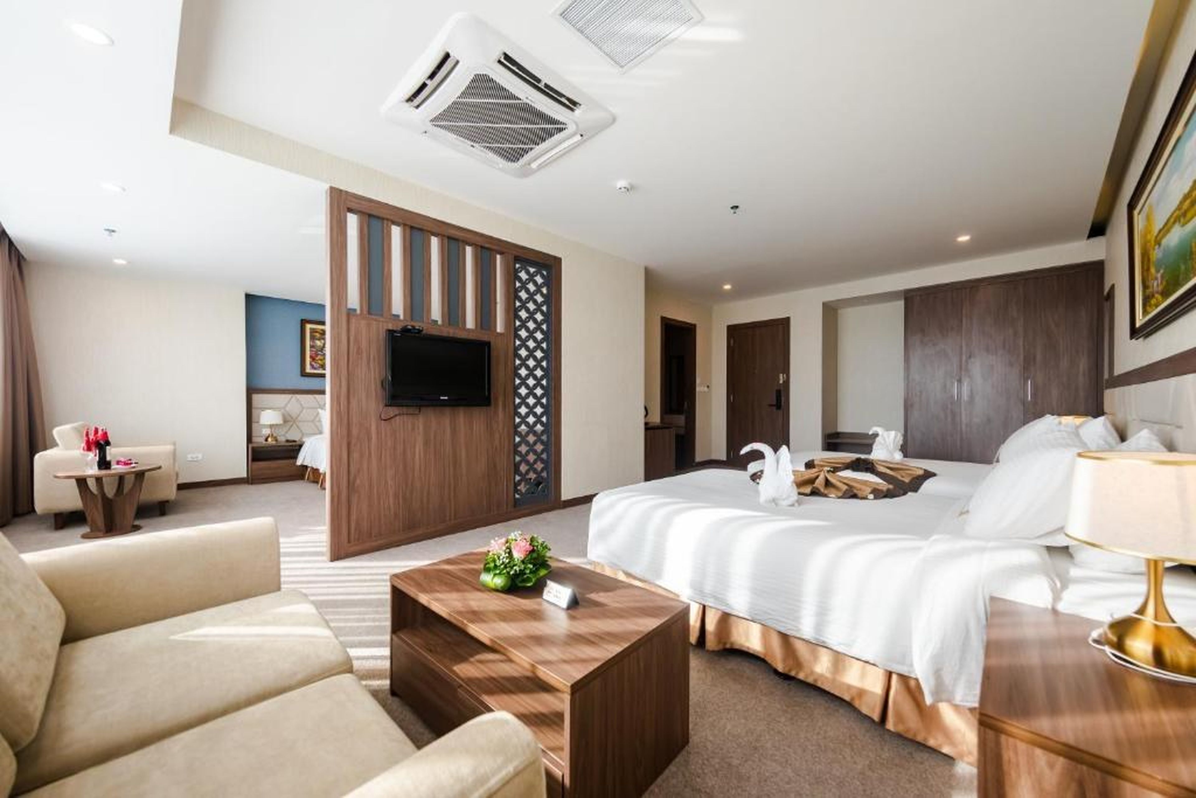 Muong Thanh Grand Ha Long Hotel - Hình 4