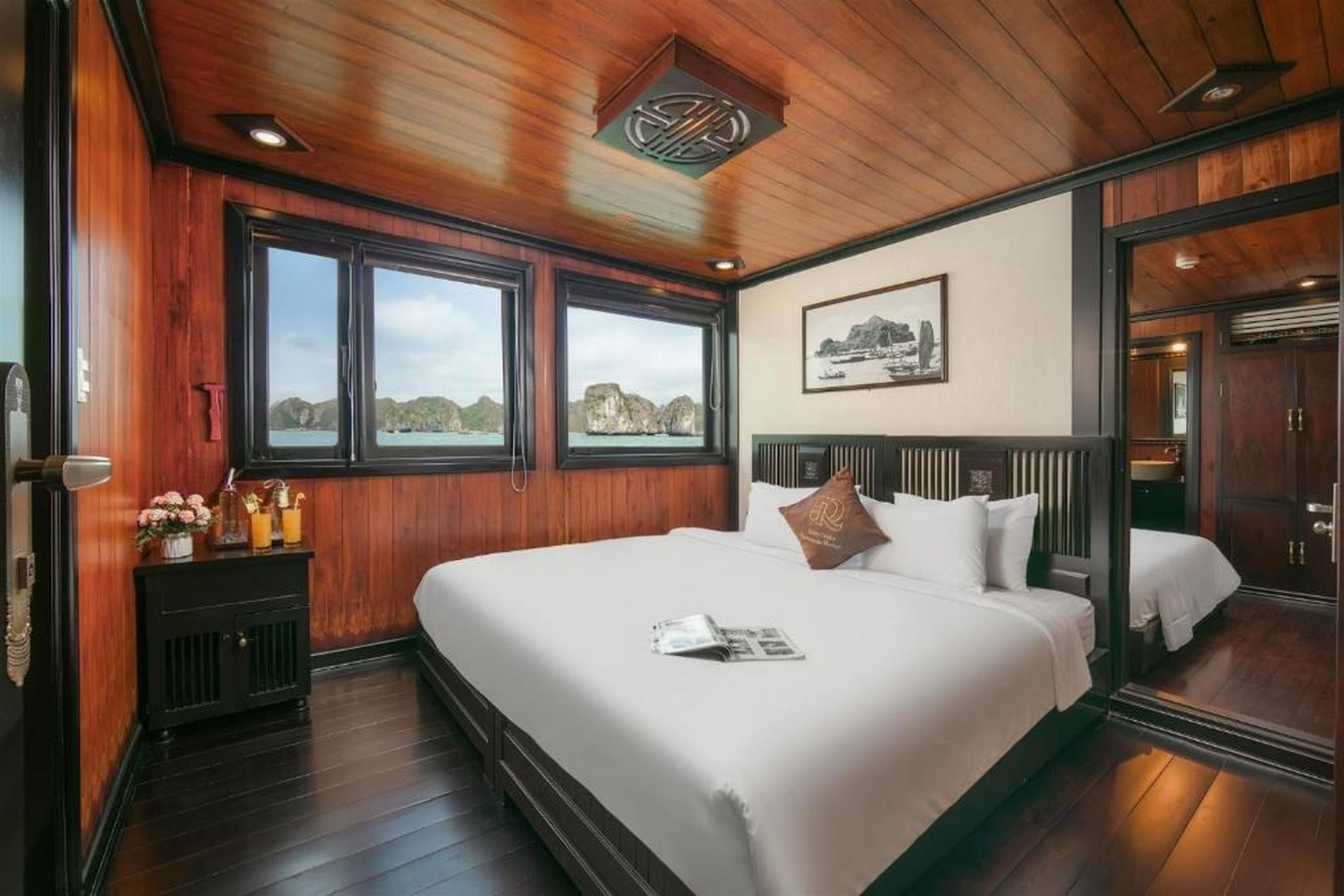 Ruby Premium Cruise - Hình 46