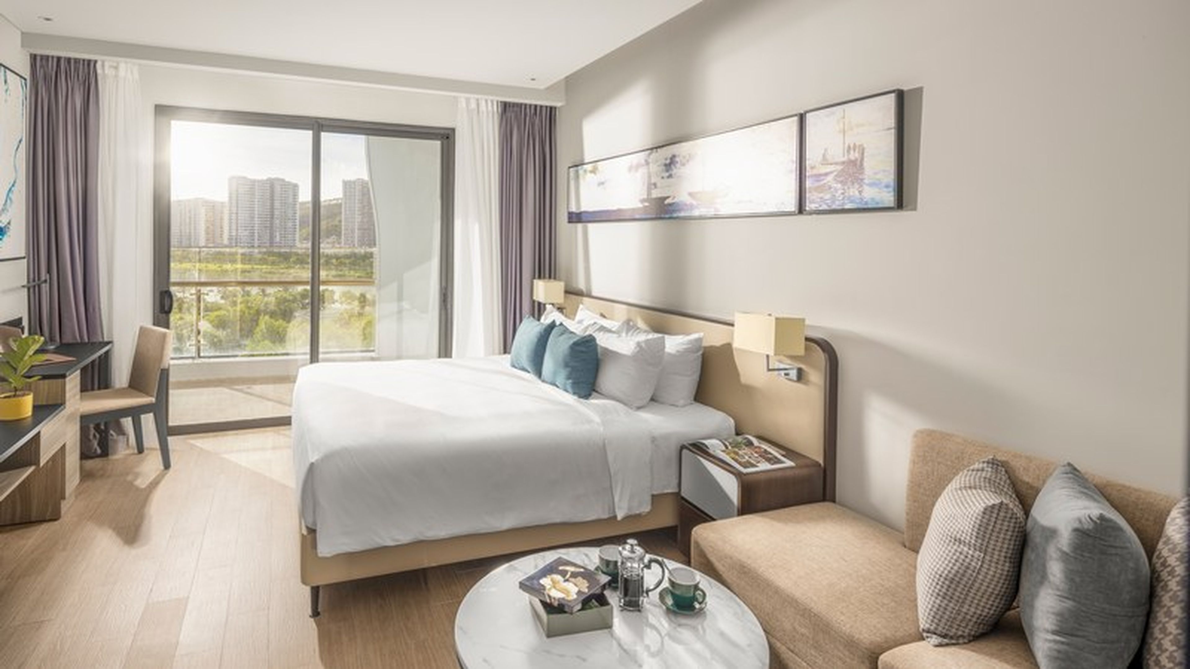 Citadines Marina Halong – Southeast Asia’s Most Luxurious Hotel by Ha Long Bay - Hình 14