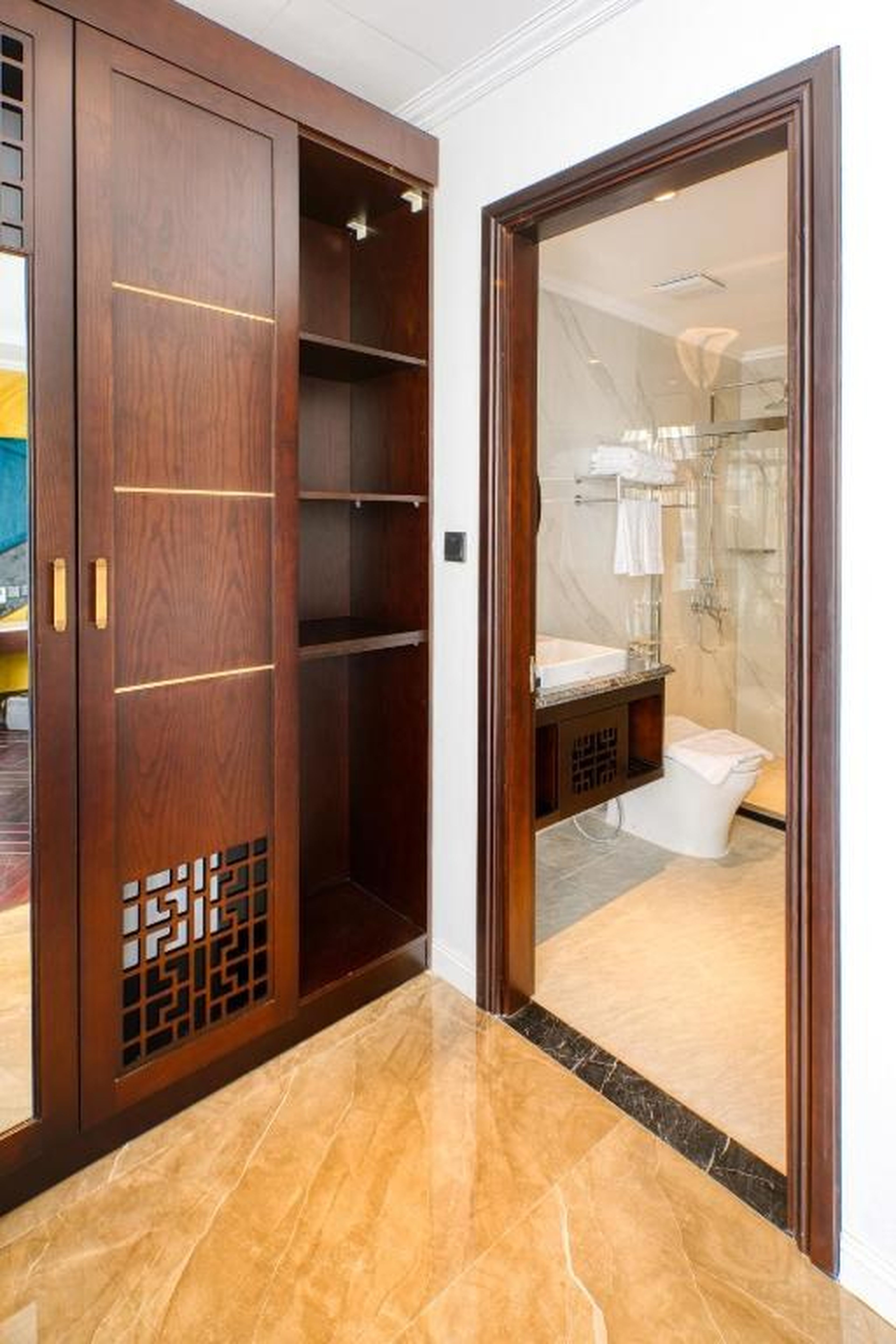 The Almin Hotel - Hình 14