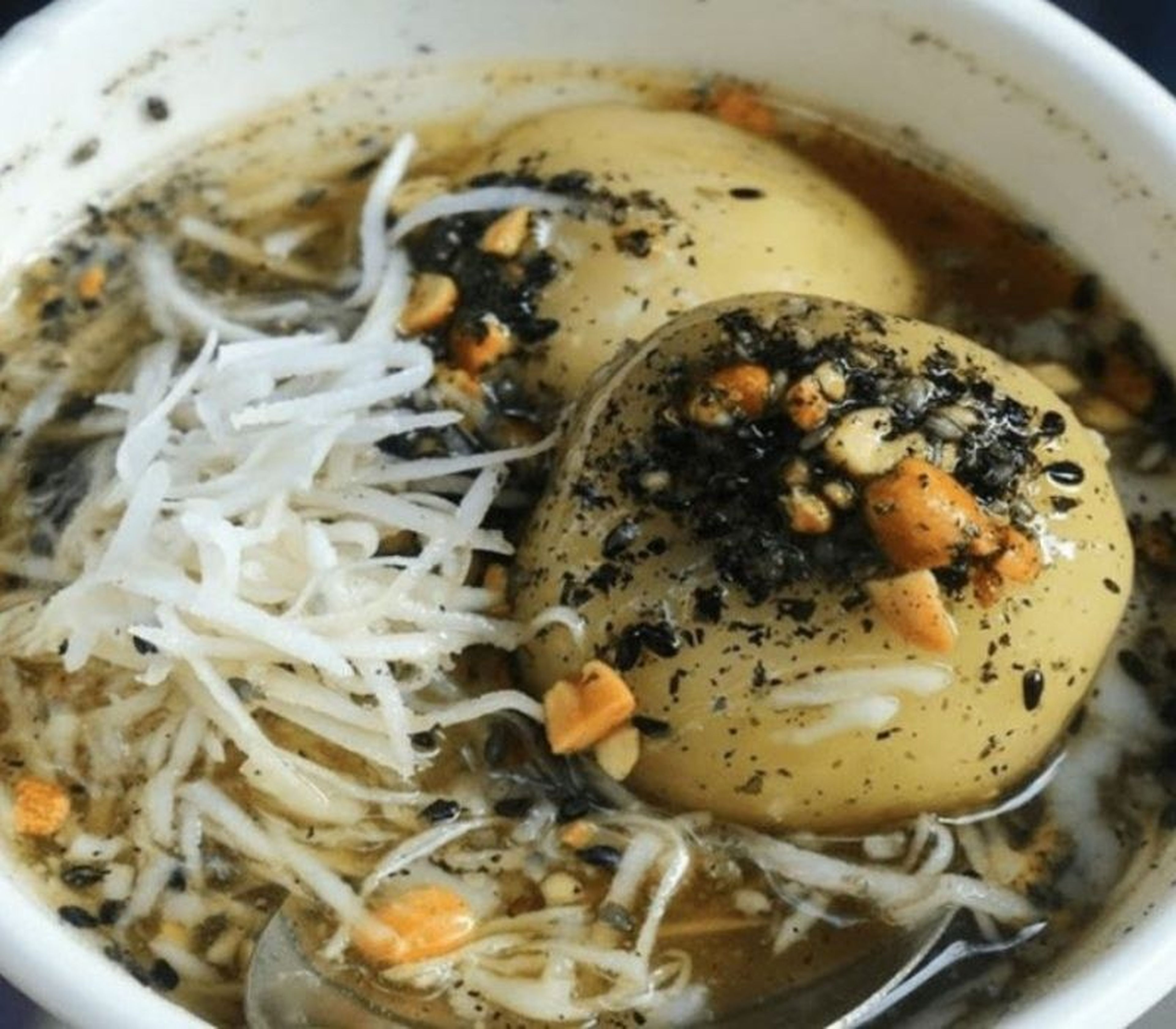 Foodtour Hạ Long, lắp đầy chiếc bụng đói với 15 món đặc sản - Hình 9