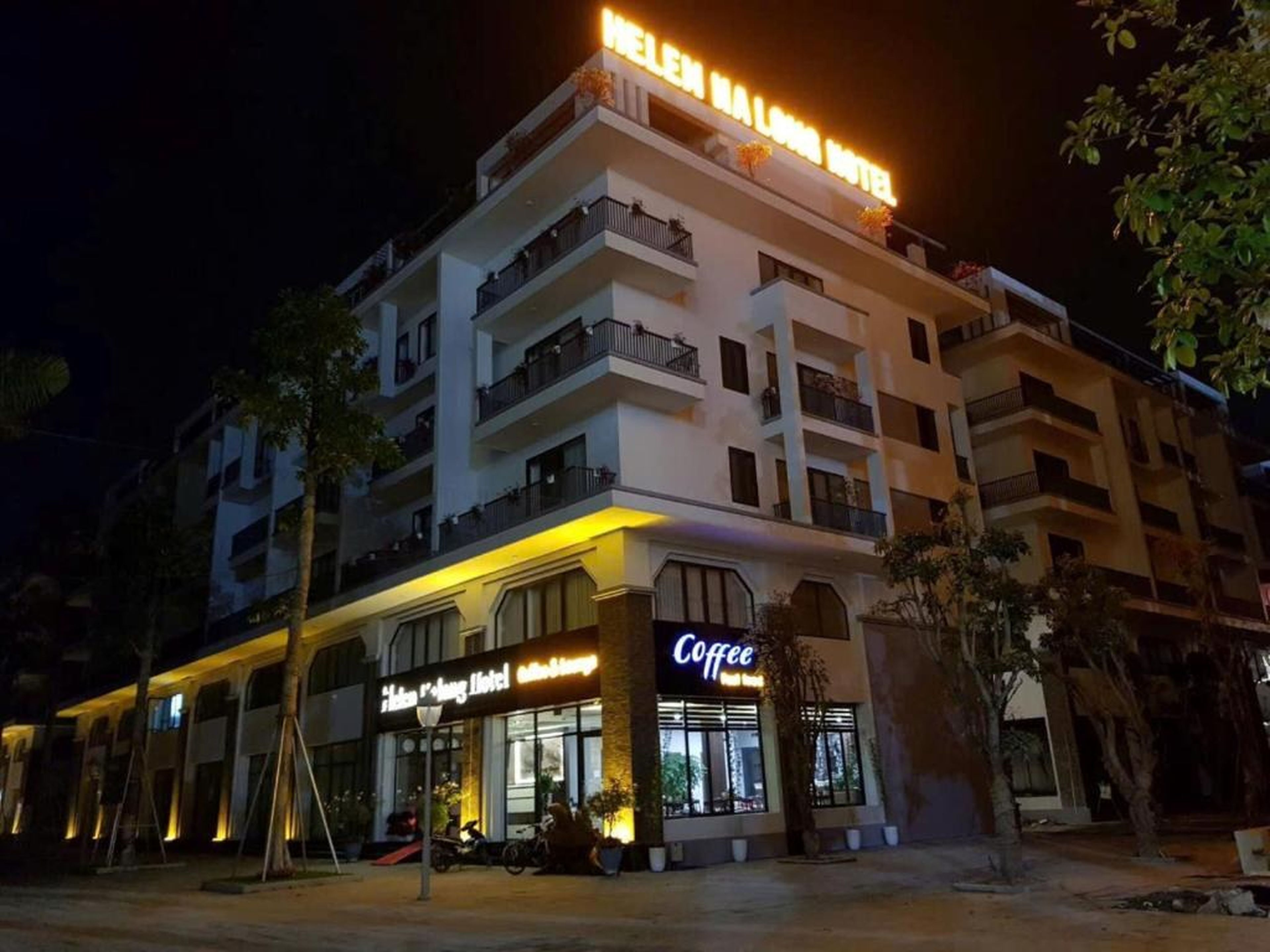 Helen Halong Hotel - Hình 41