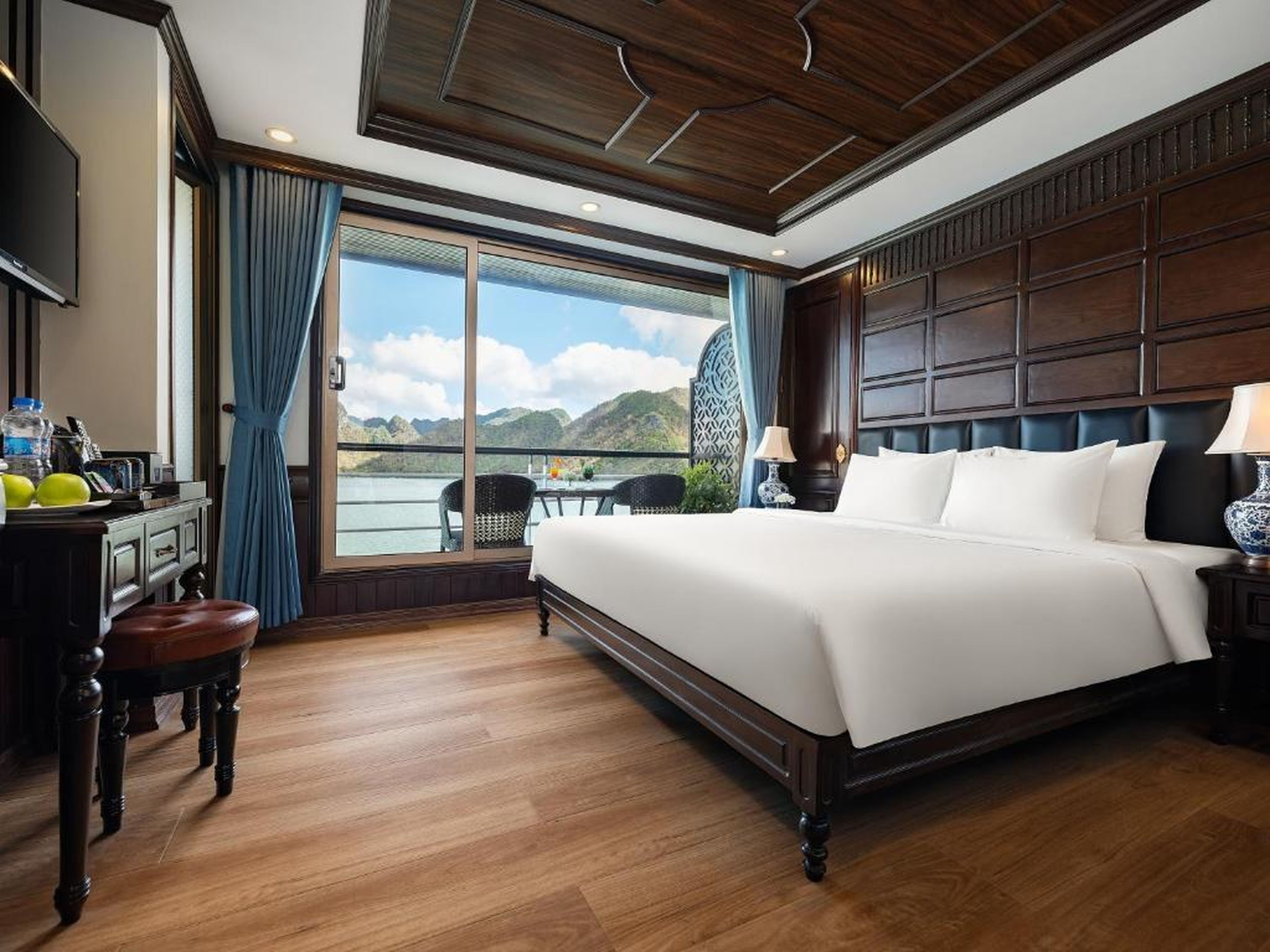 La Casta Regal 5-Star 2D1N - Lan Ha - Balcony & Bathtub Ocean View - Hình 6