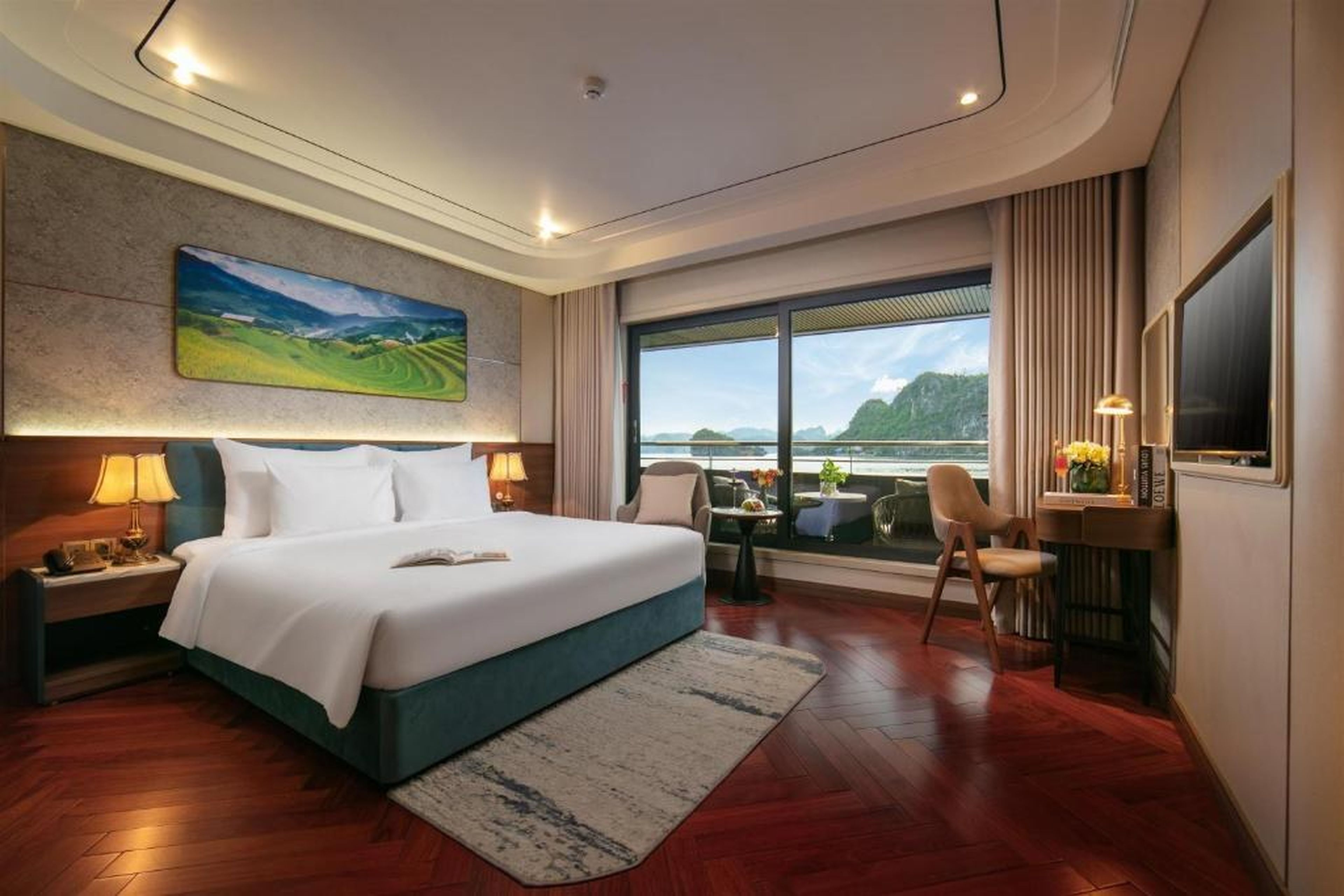Calista Cruise - A Ha Long Bay Spectacle - Hình 34