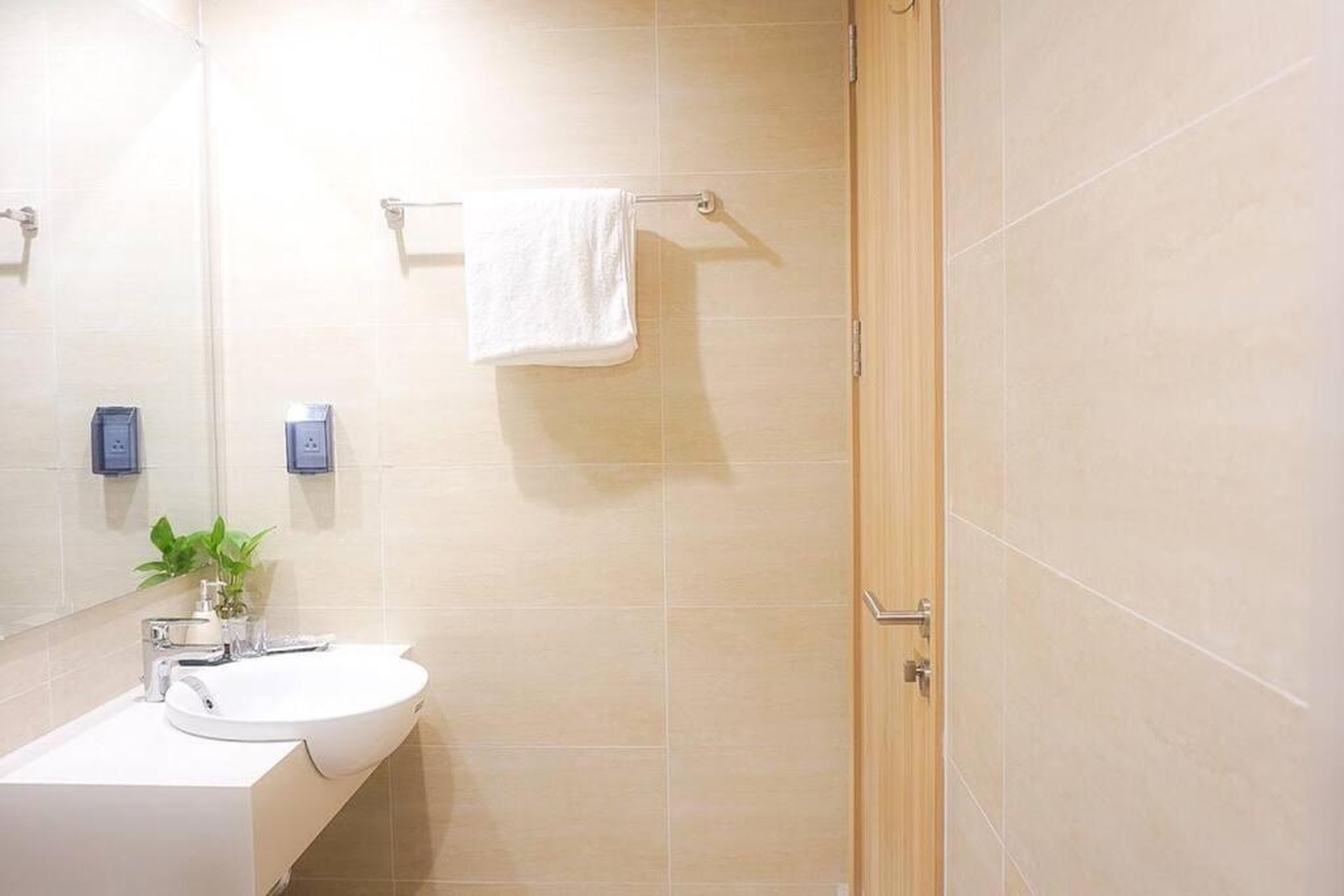 Ecobay Halong 2- Mountain view & near Marina beach - Hình 12