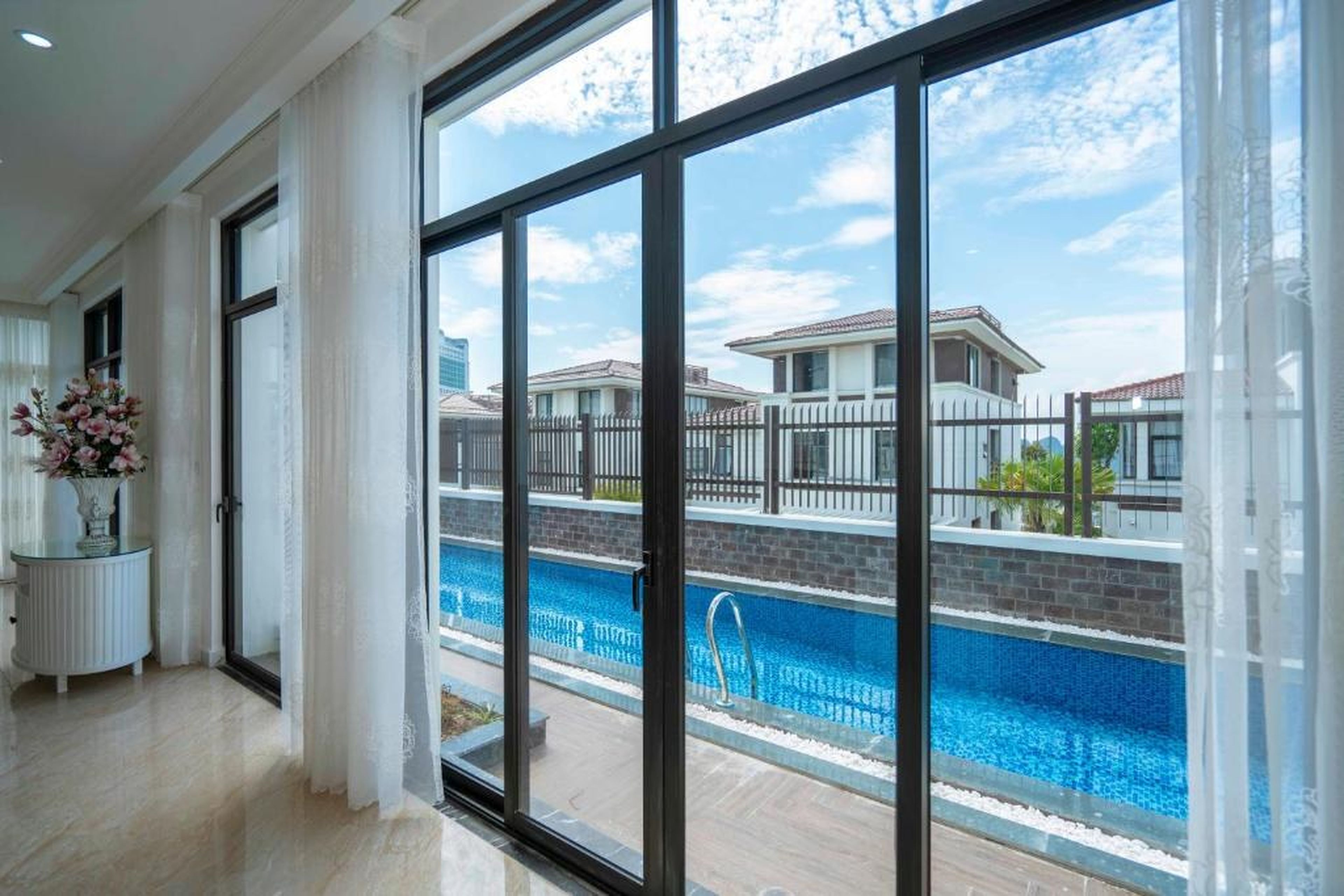 IDC White House Ha Long FLC Golf & Resort - Hình 18