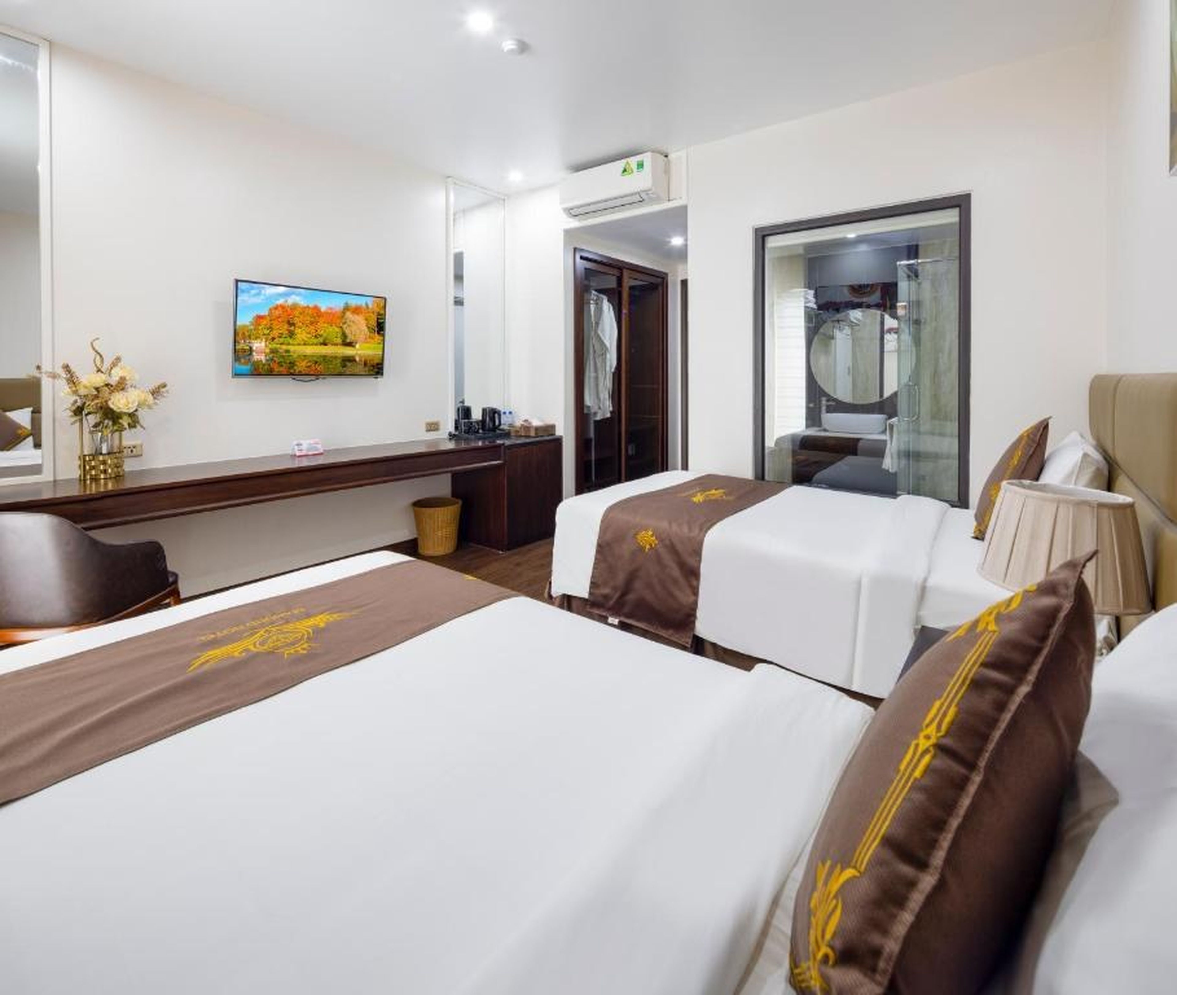 Diamond Luxury Hotel - Hình 41