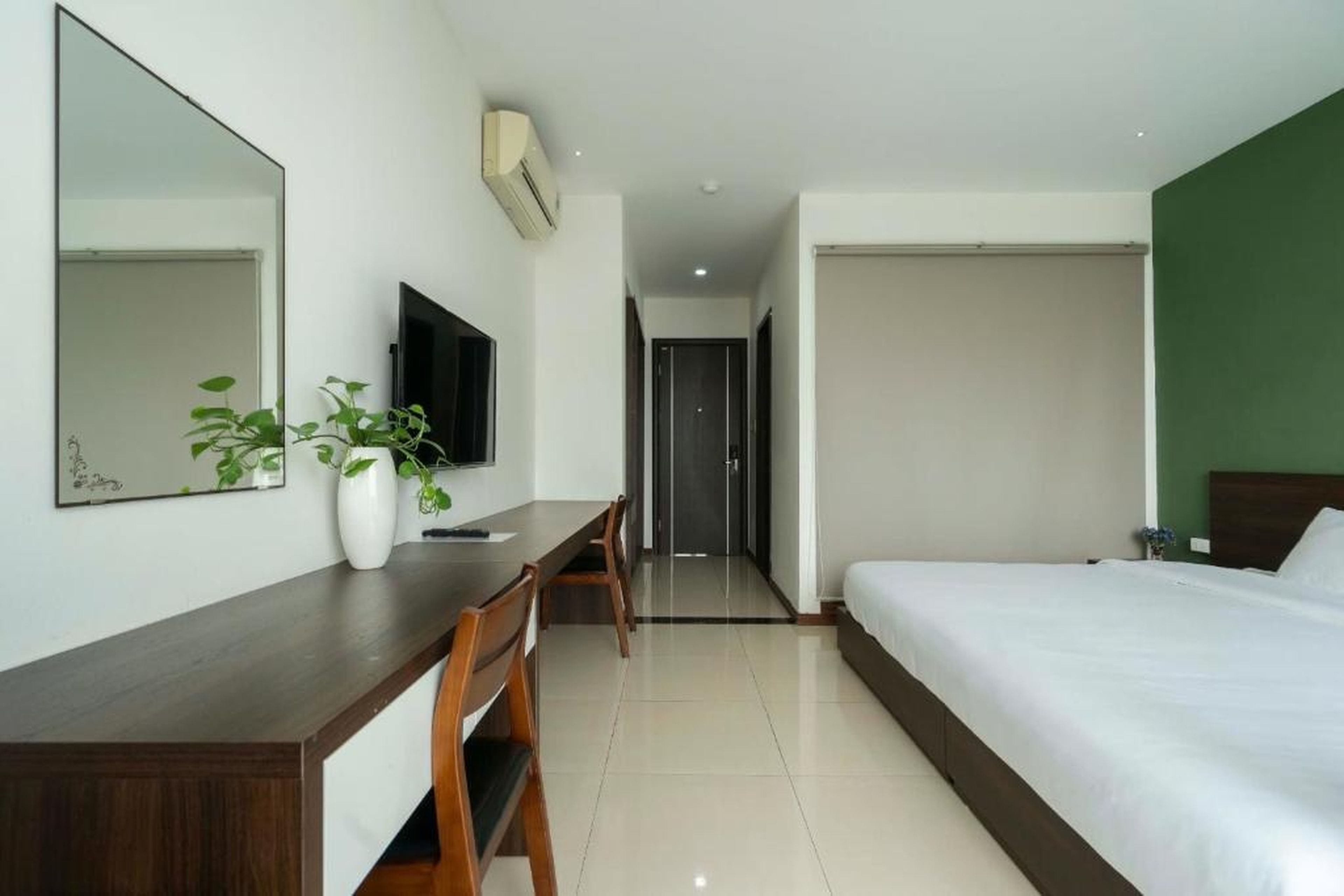 COCO Tuan Chau Hotel - Hình 47