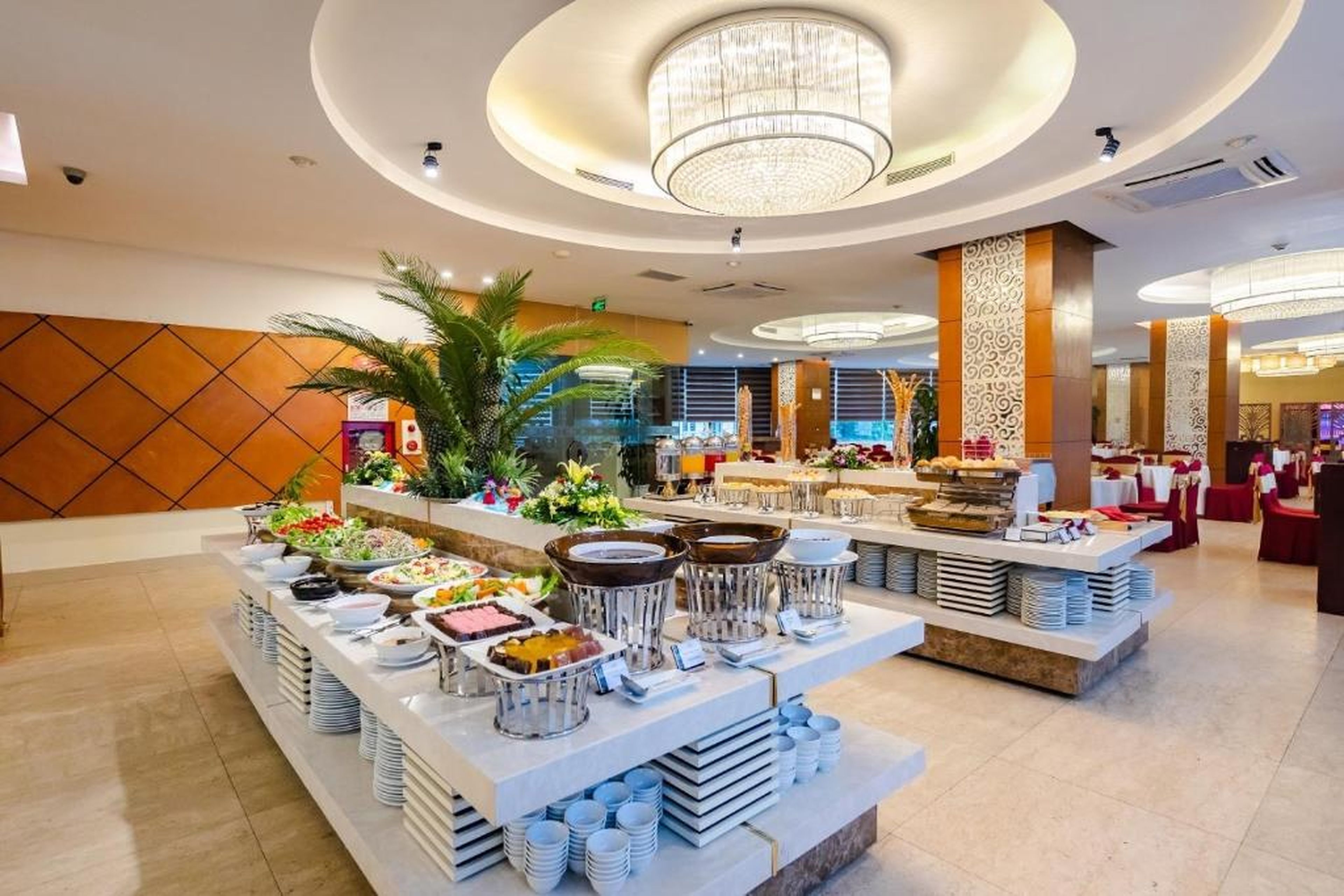 Muong Thanh Grand Ha Long Hotel - Hình 2