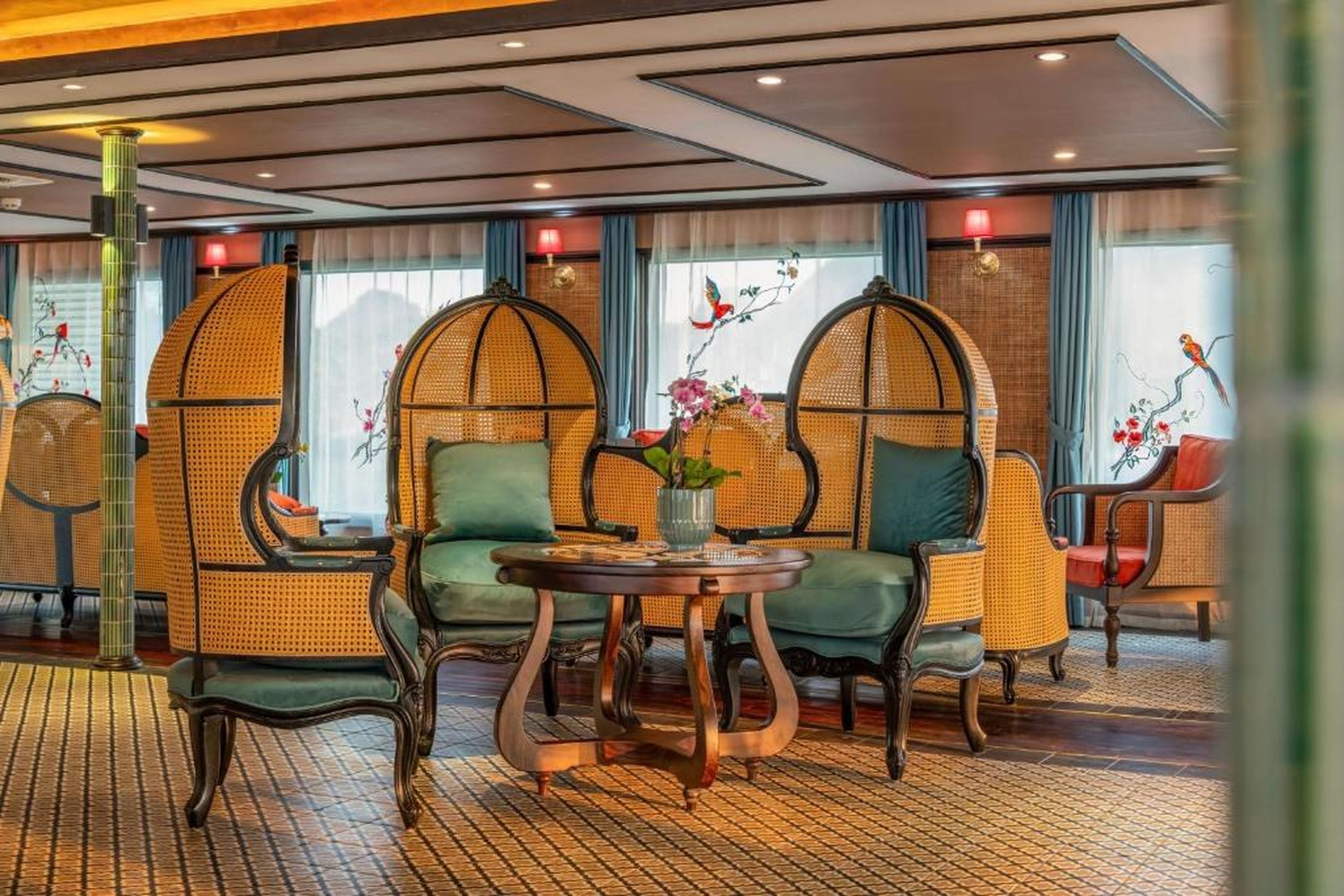 Indochine Grand Lan Ha Bay - Hình 43