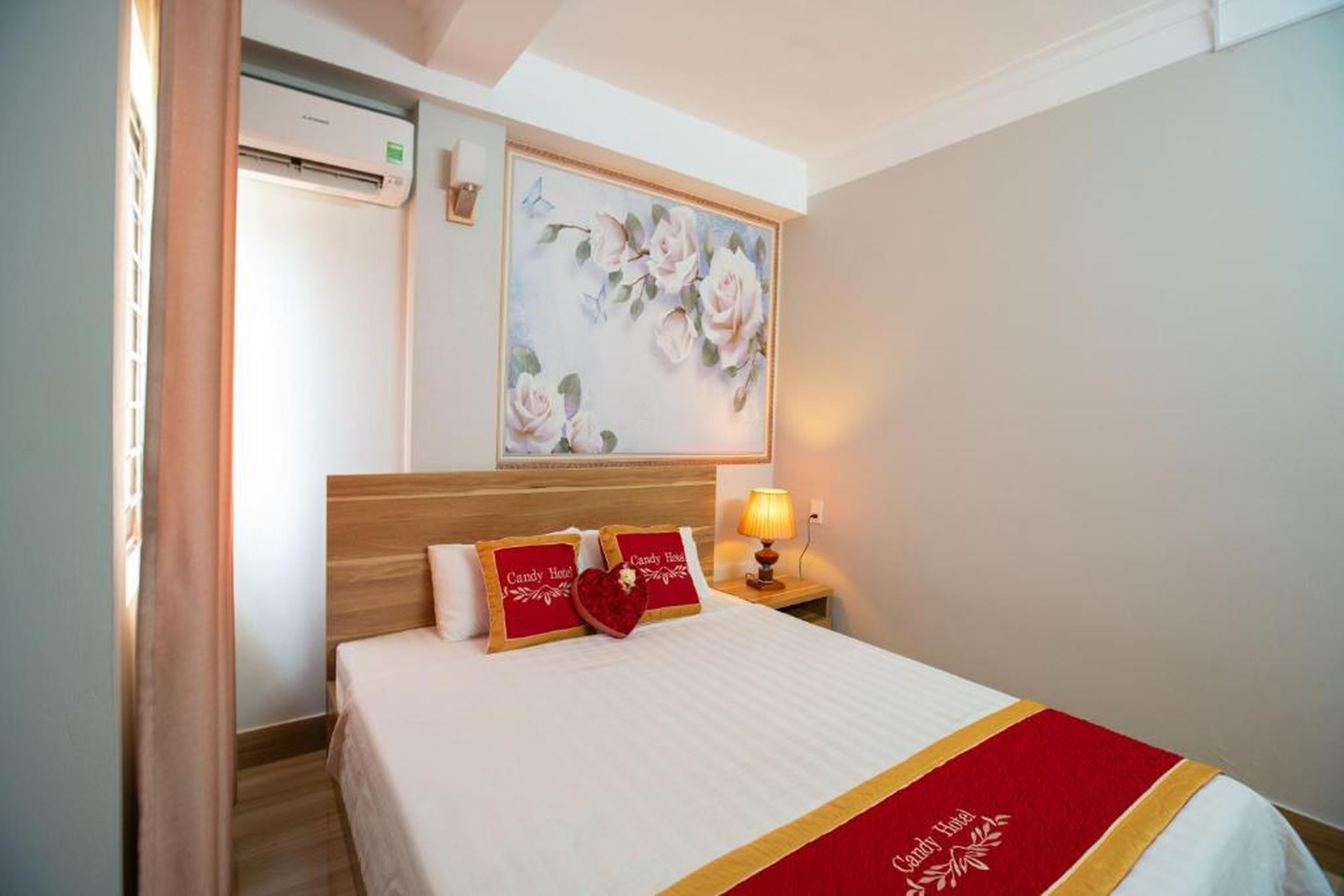 Candy Hotel Hạ Long - Hình 19