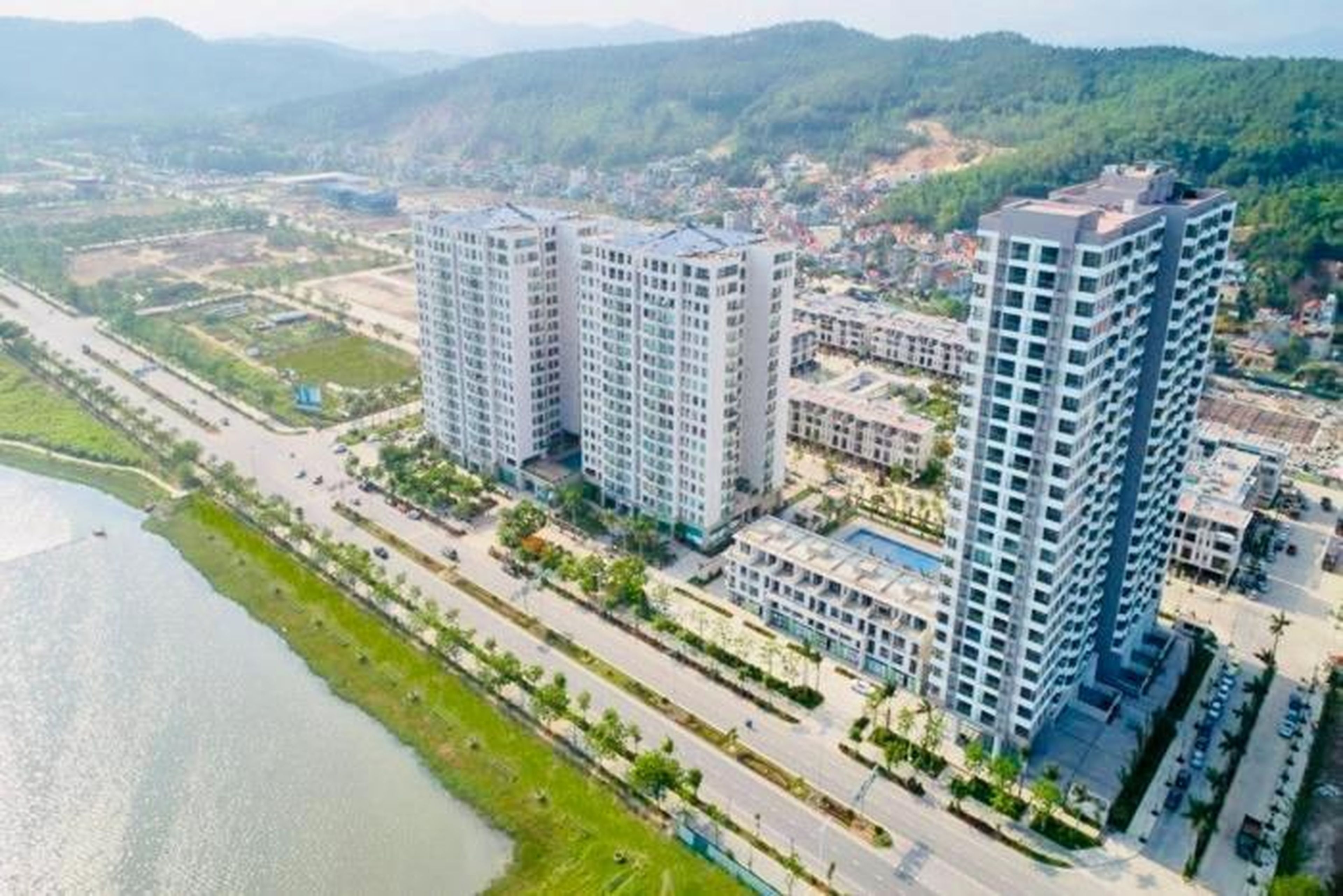 Angela House Halong - Hình 5