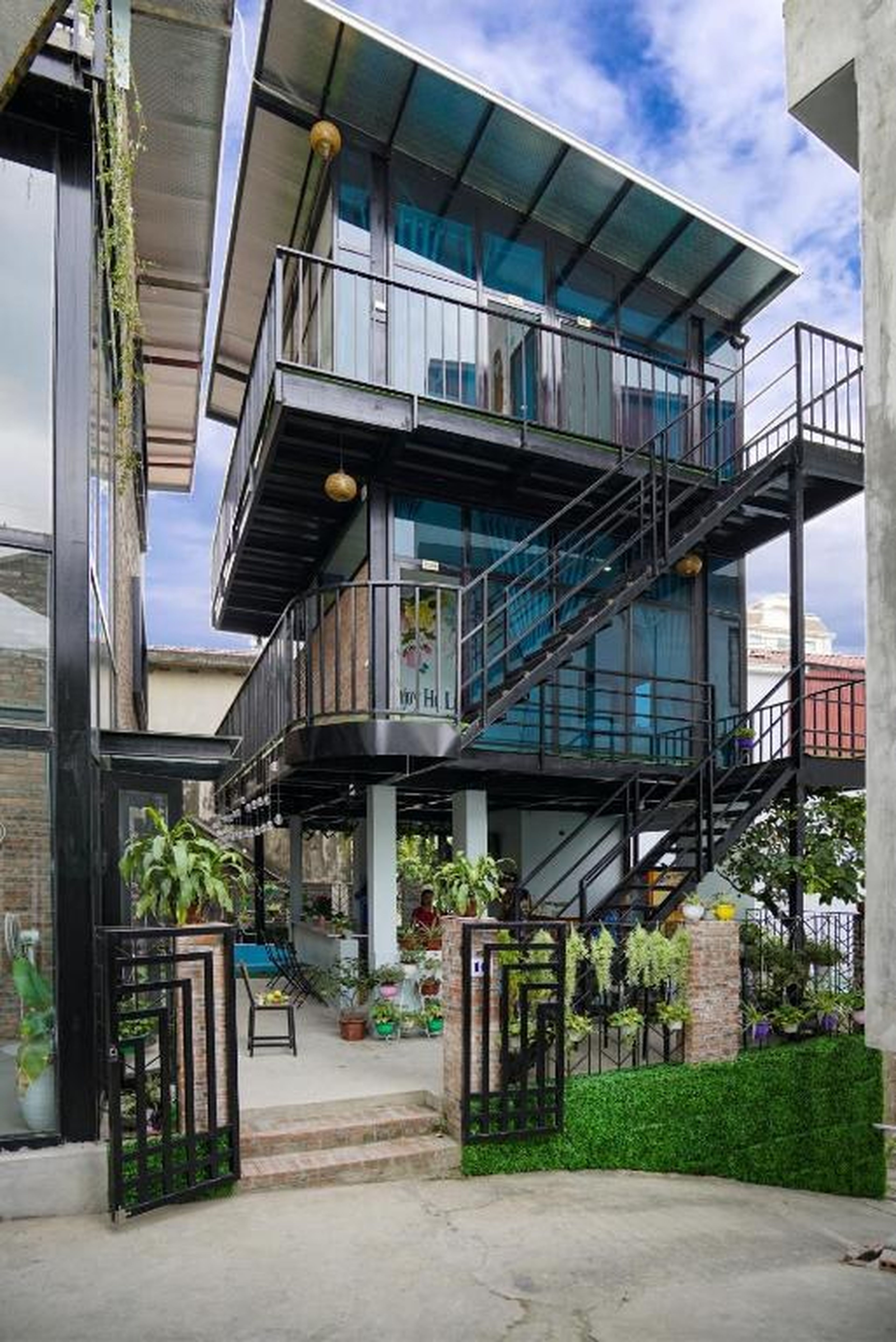 Private room in Halong center-Almor Homestay - Hình 3