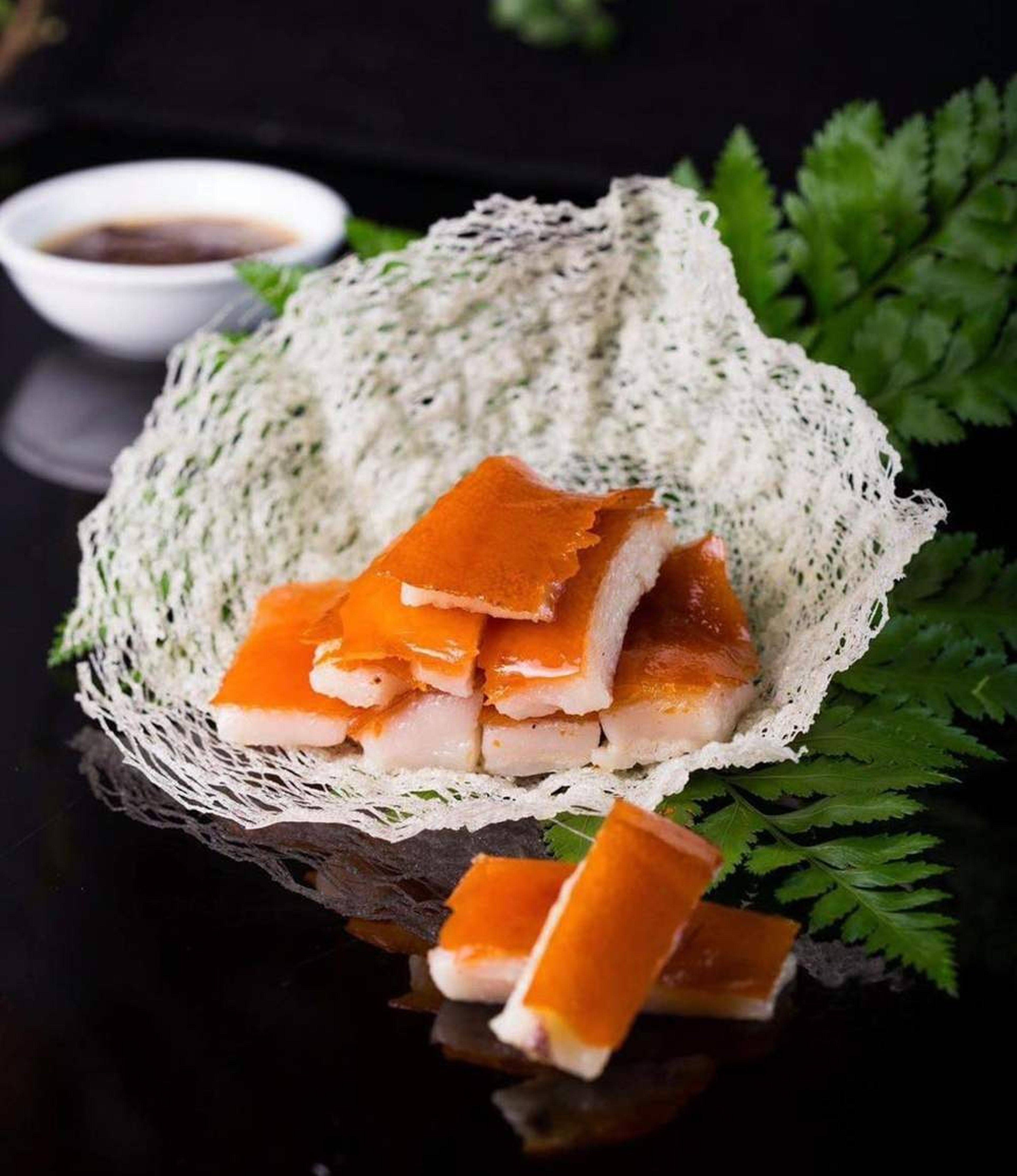 Khám phá ẩm thực Á Đông tại nhà hàng Hải Cảng Hạ Long - Hình 14