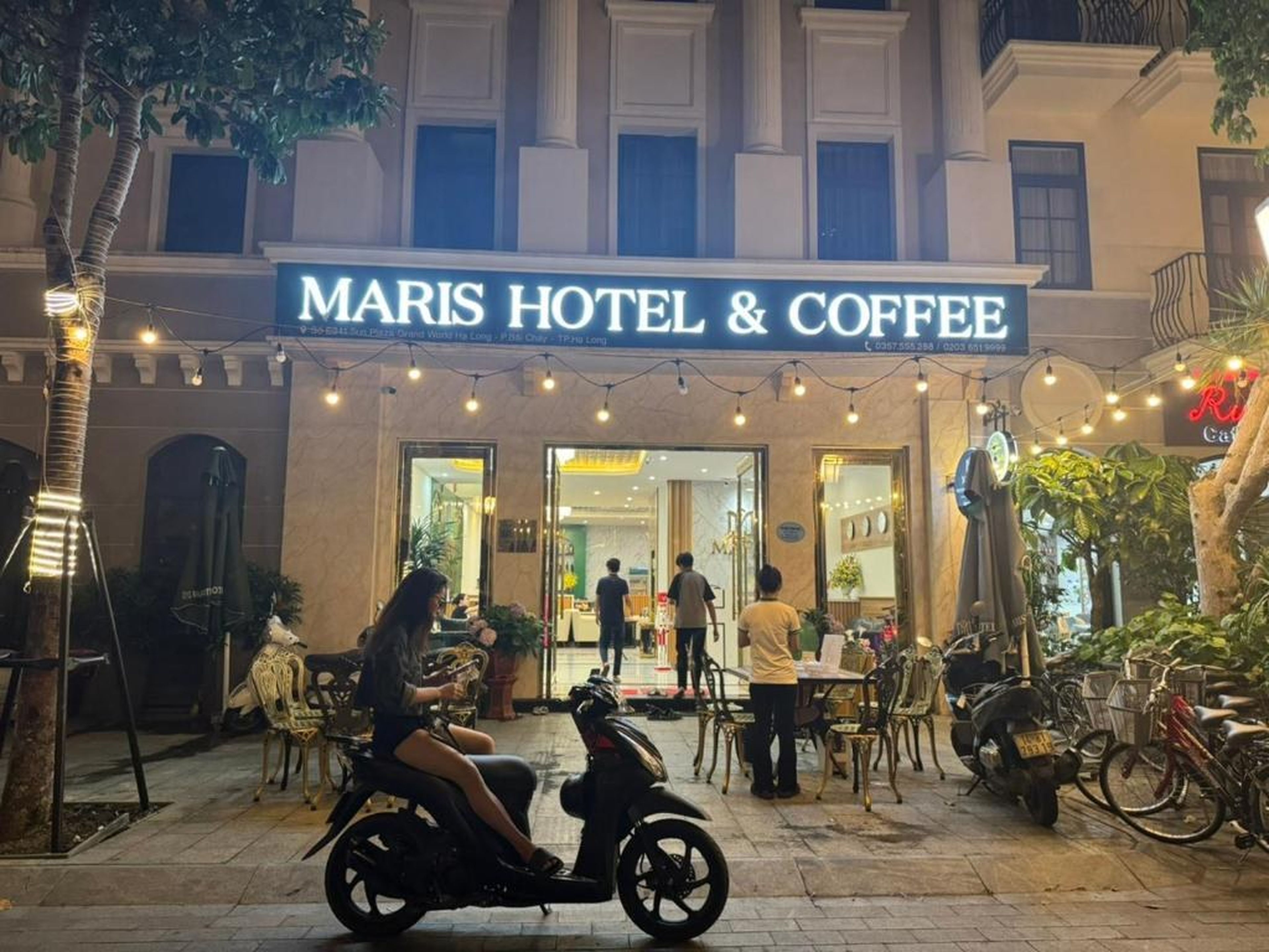 Maris Hotel & Coffee Ha Long - Hình 30