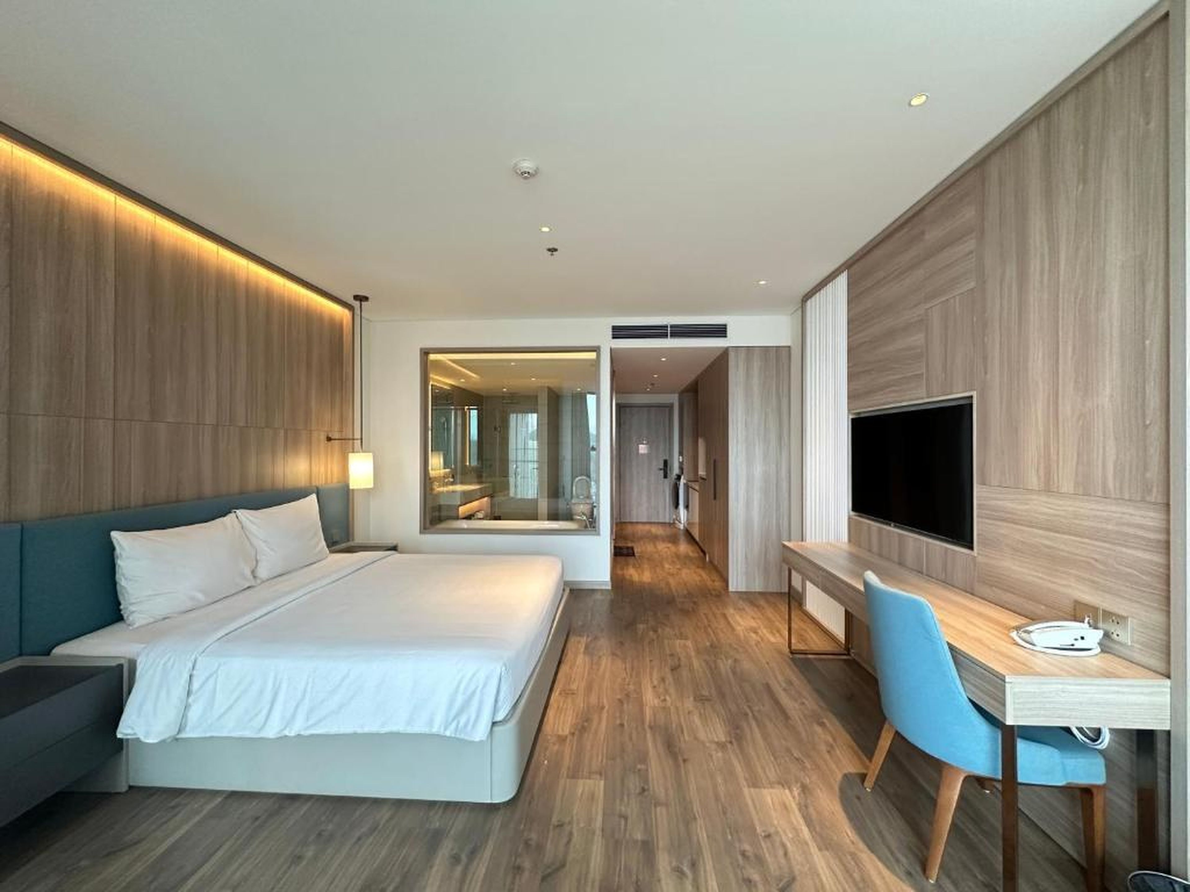 Lumi Apartment Alacate Hạ Long - Hình 3