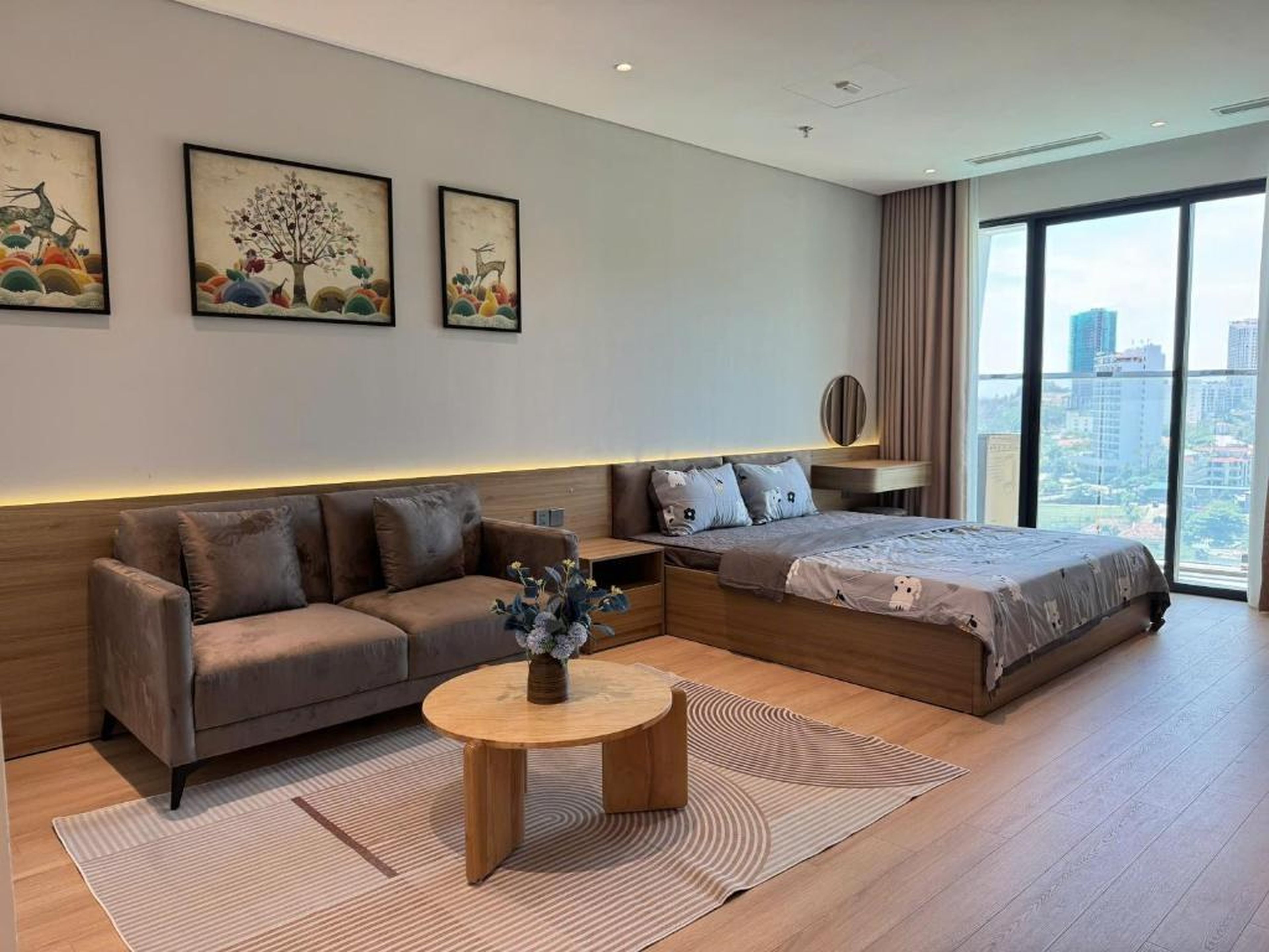 High-rise apartment with ocean view at The Holiday Ha Long - Hình 6