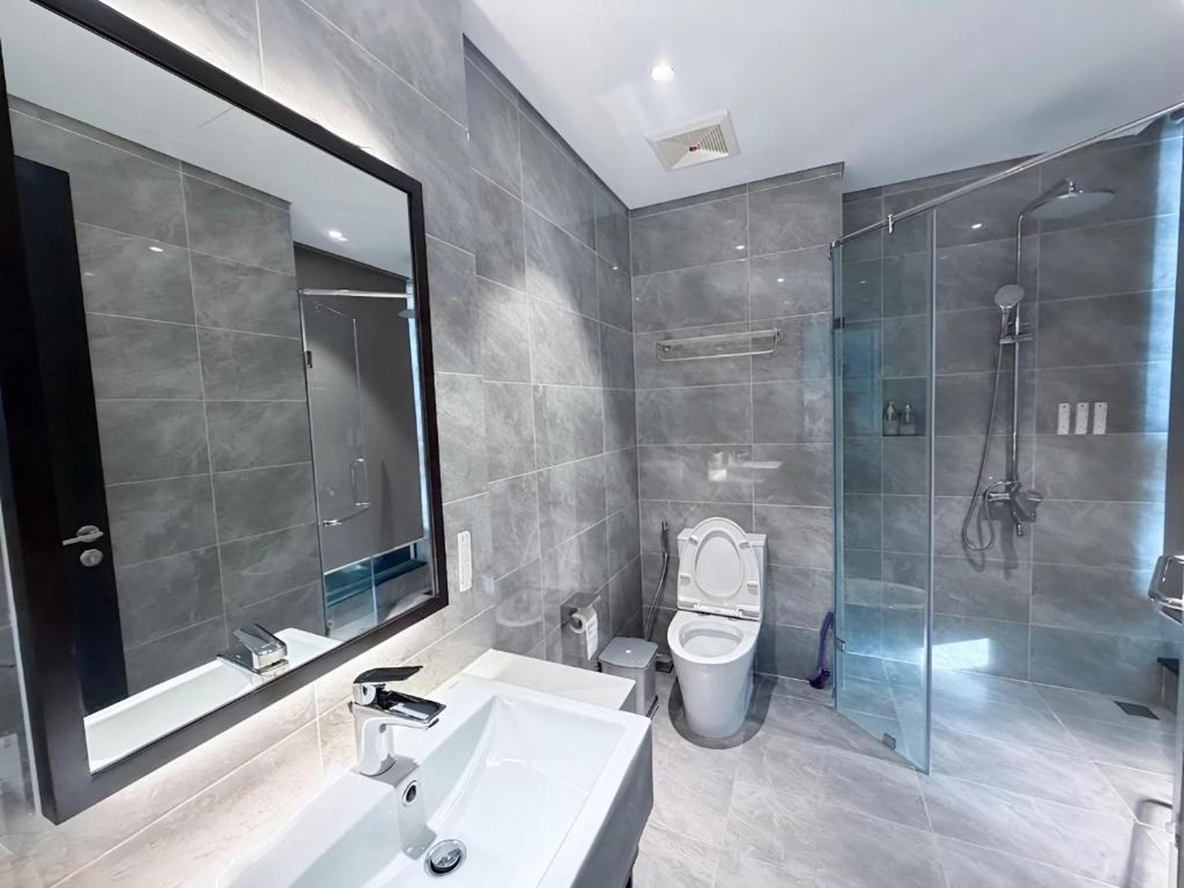 Luxury Ocean View Apartments - The Sapphire Ha Long, Studio & 2BR - Hình 36