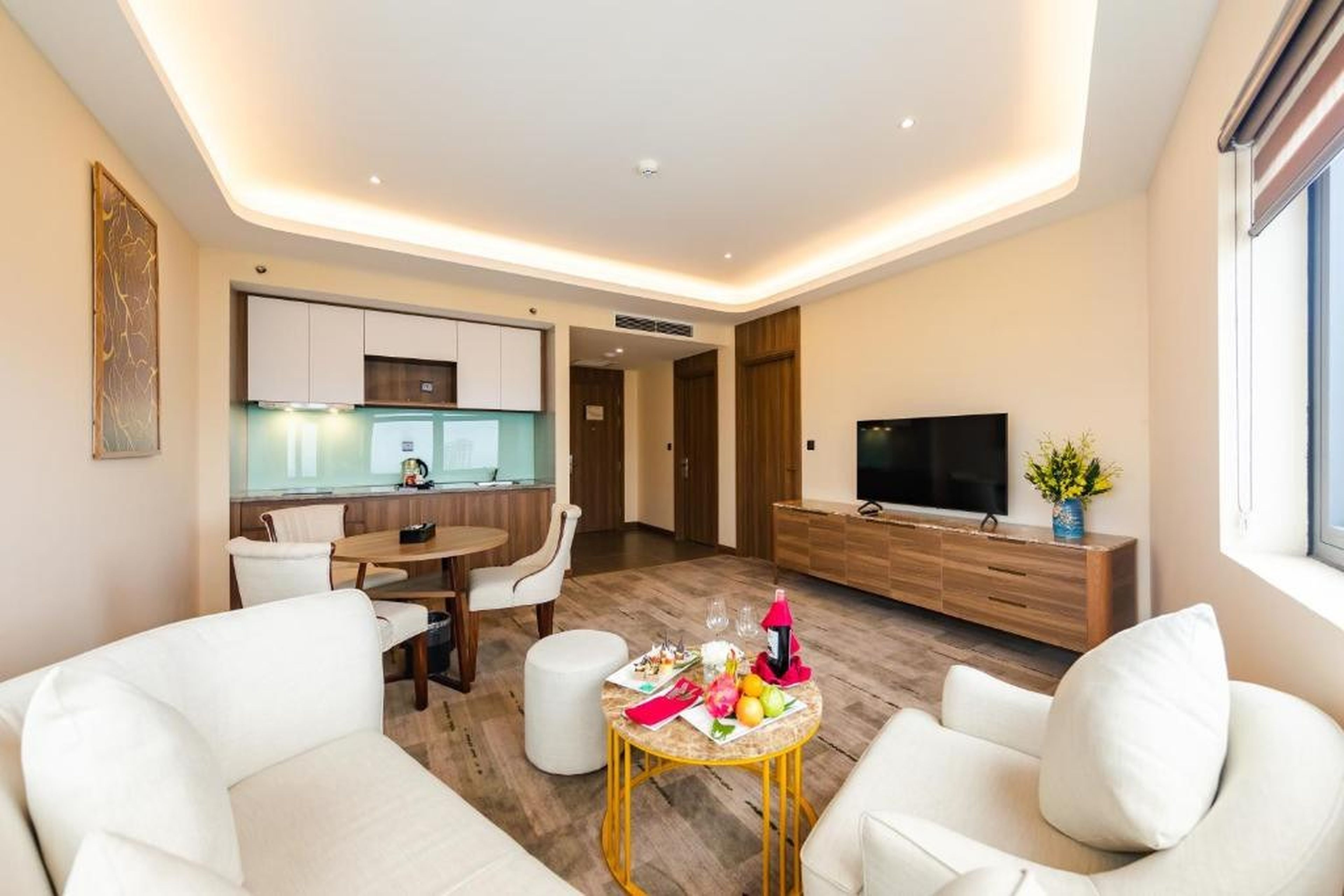 Top 5 khách sạn Hạ Long chuẩn 5 sao đang có ưu đãi vô cùng hấp dẫn - Hình 32