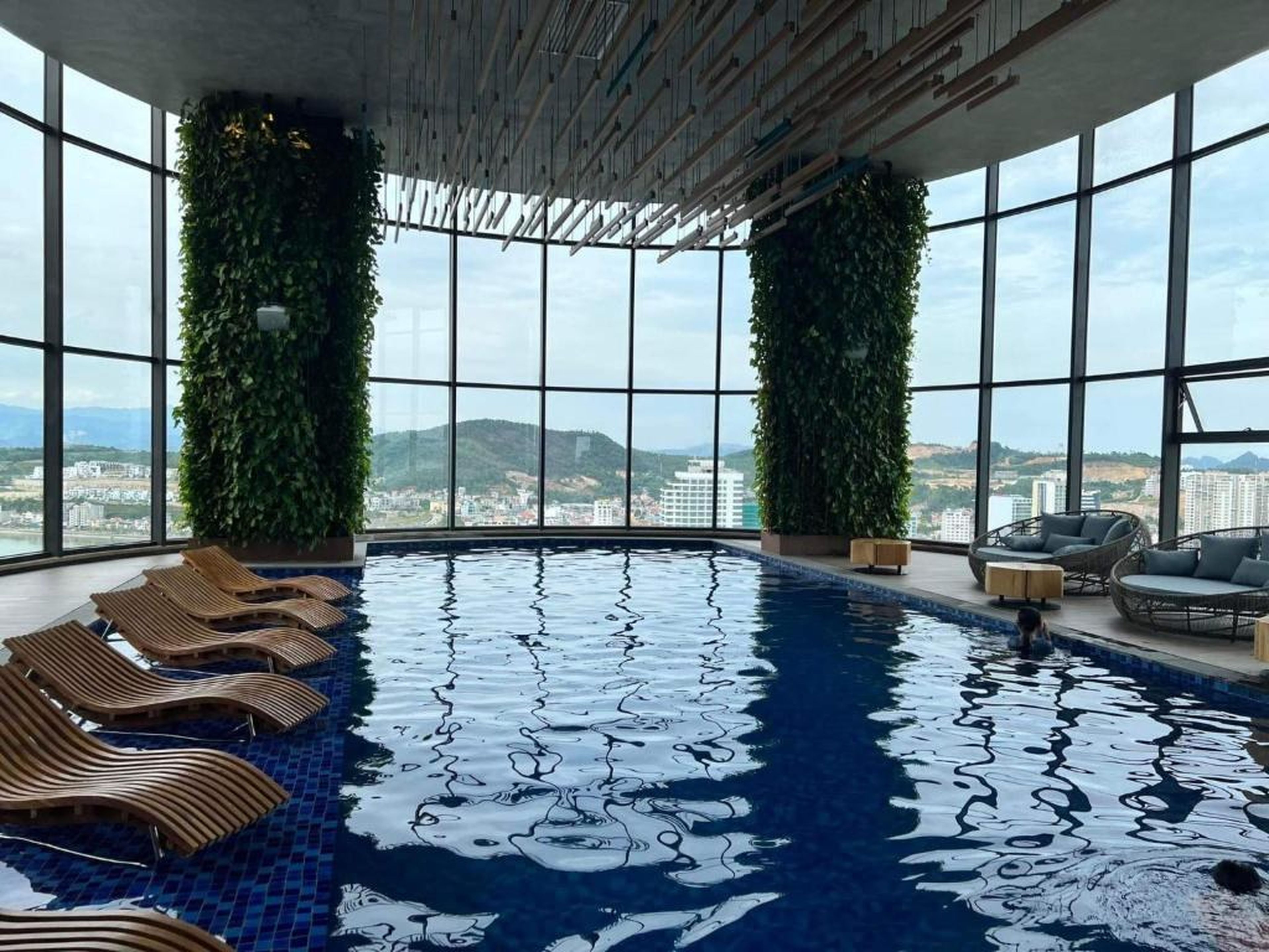 Homestay Citadine Ha Long Apartment with Seaview - Hình 2
