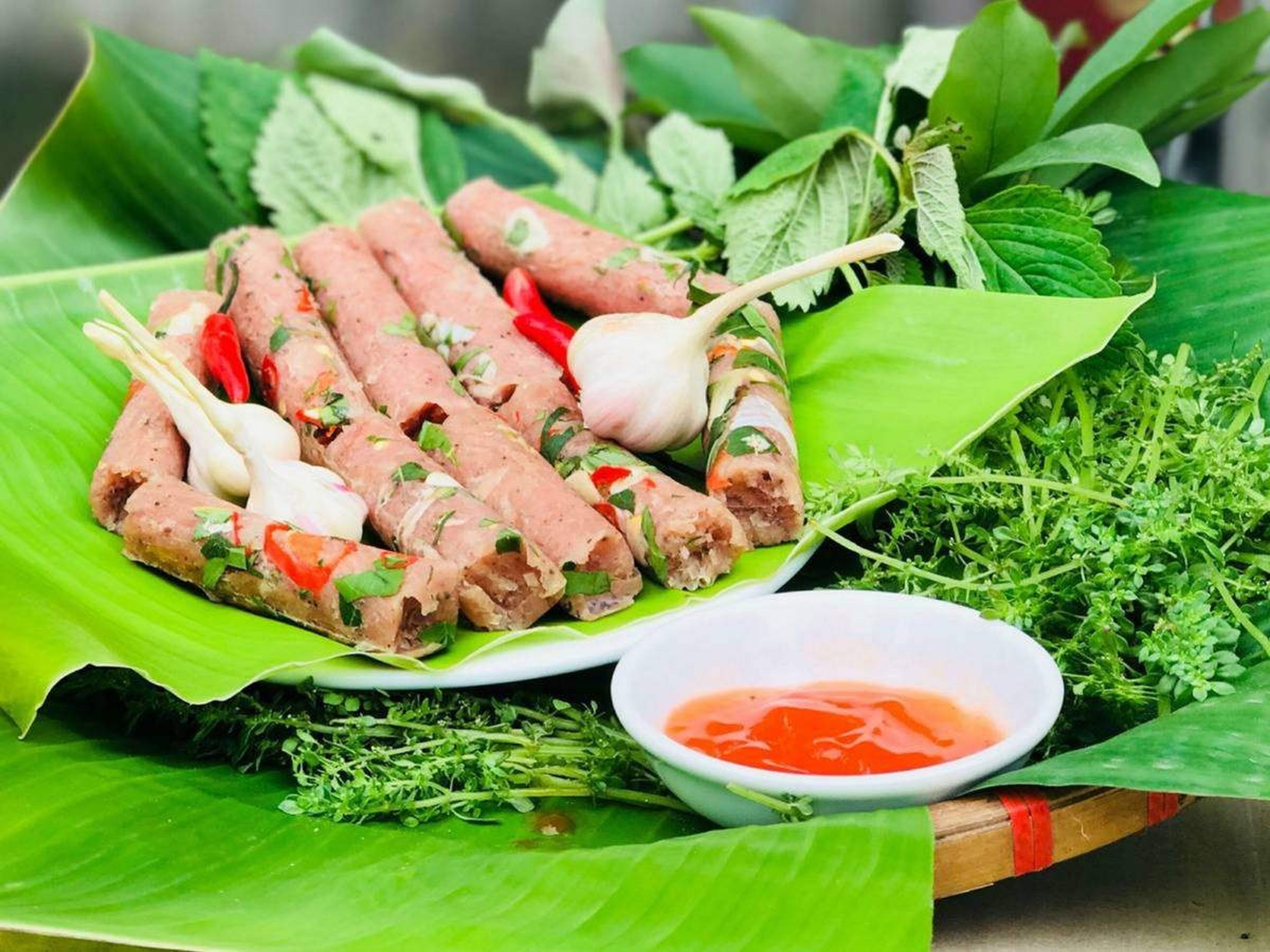 Top 12 Delicious Dishes in Ha Long That Keep Diners Coming Back - Hình 14