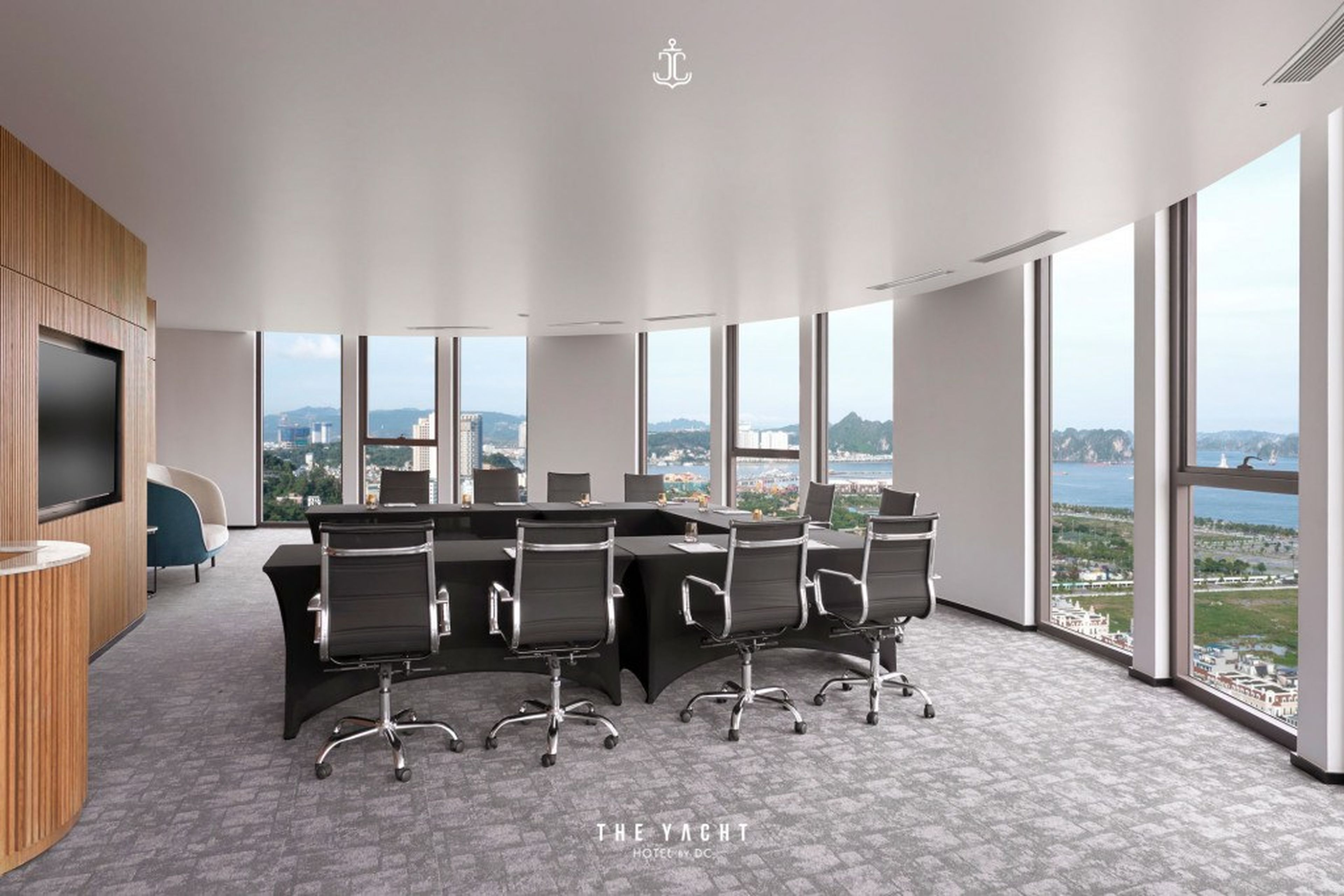 The Yacht by DC – “Du thuyền” sang trọng trên mặt đất neo giữa Hạ Long - Hình 10
