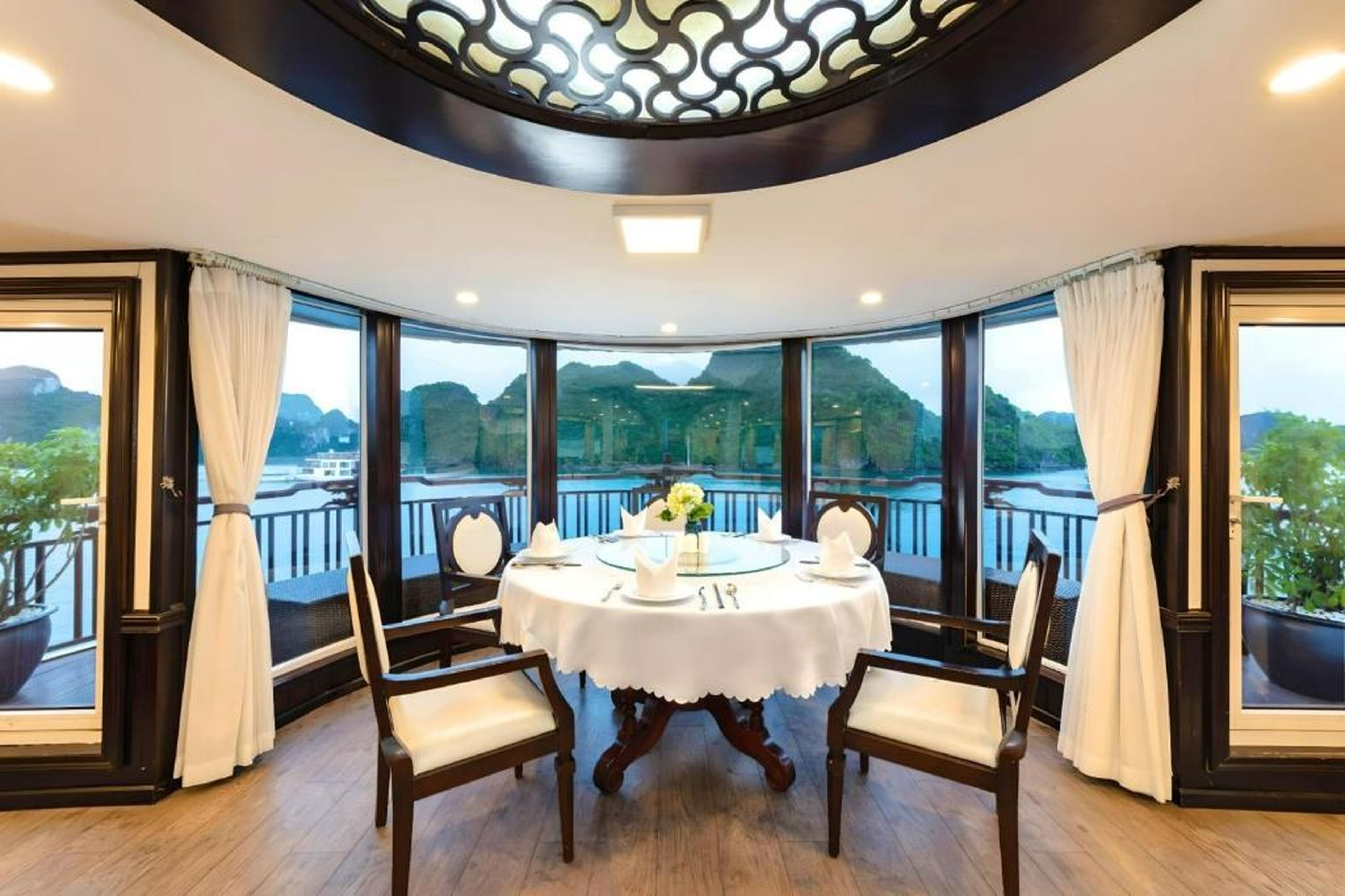 Amanda Cruise Ha Long Bay - Hình 18