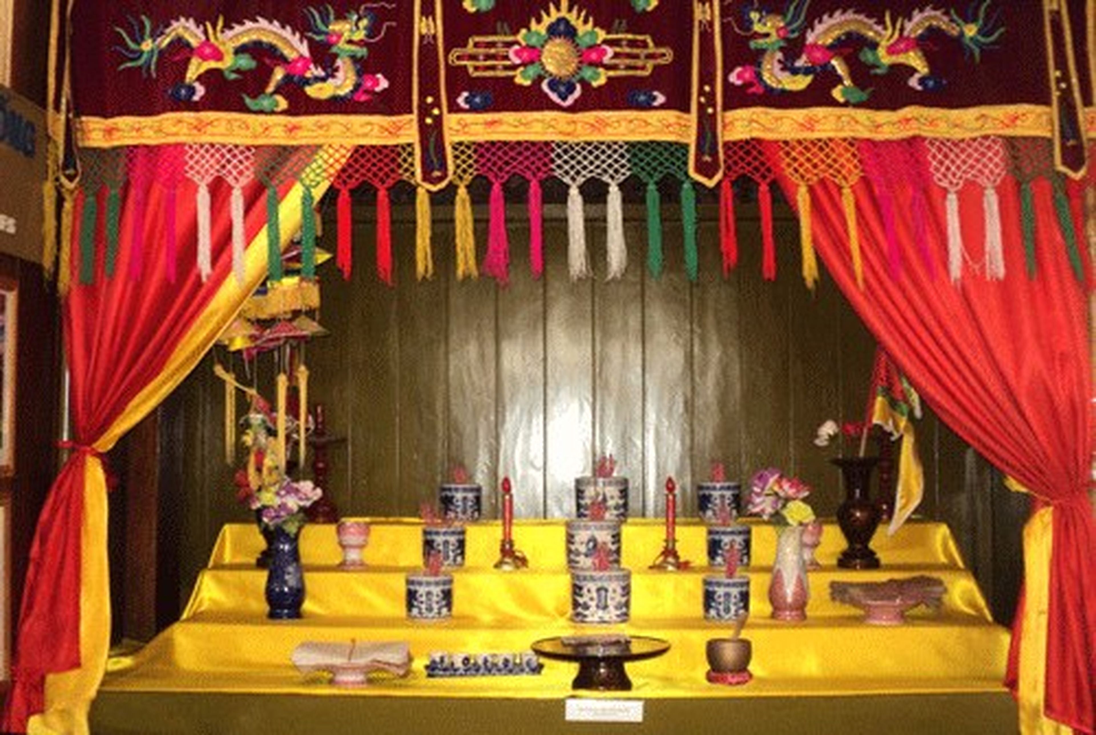 Cua Van Floating Cultural Center – a floating museum on Ha Long Bay - Hình 10
