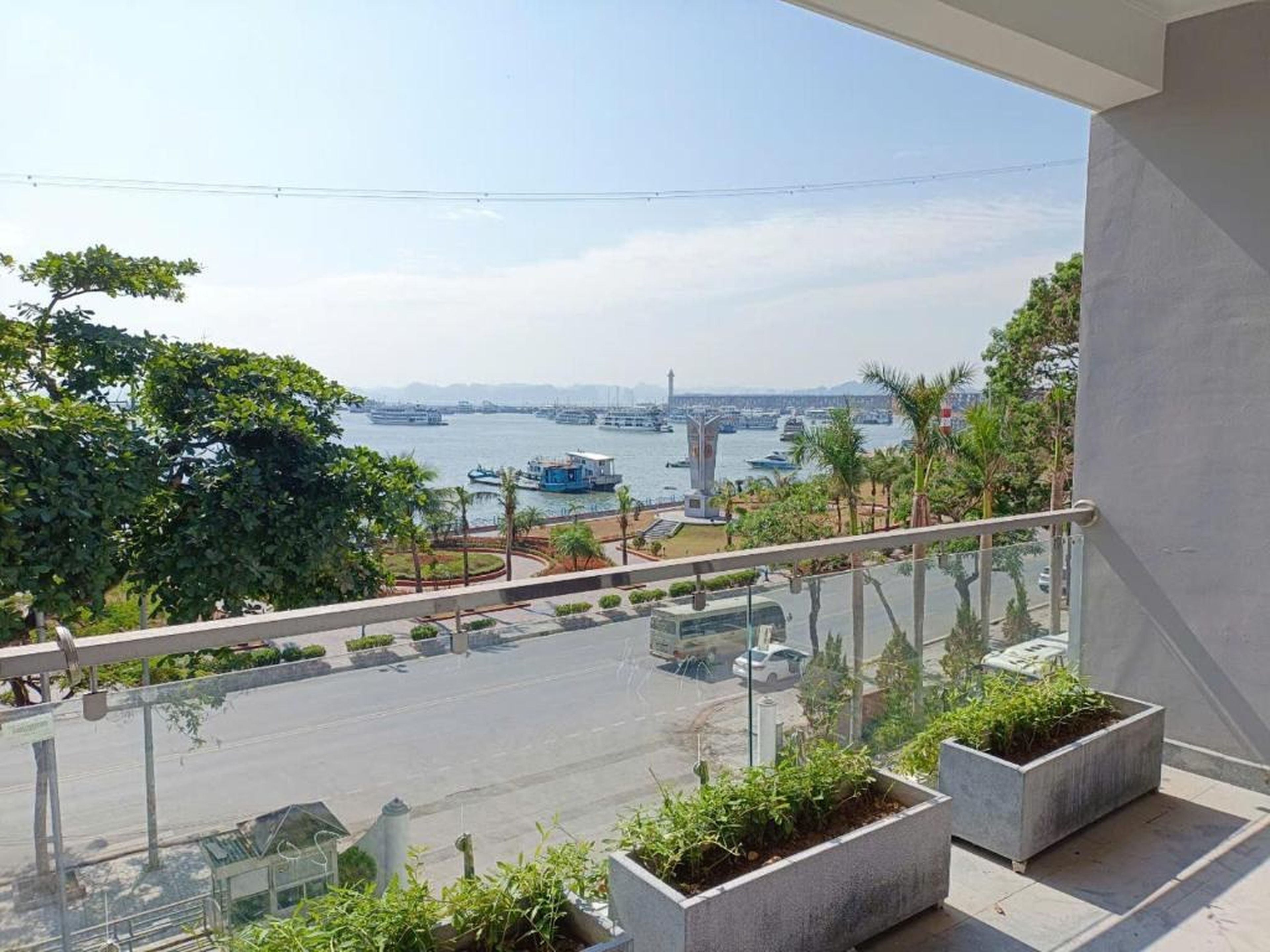 Bạch Đằng Hạ Long Hotel - Hình 17