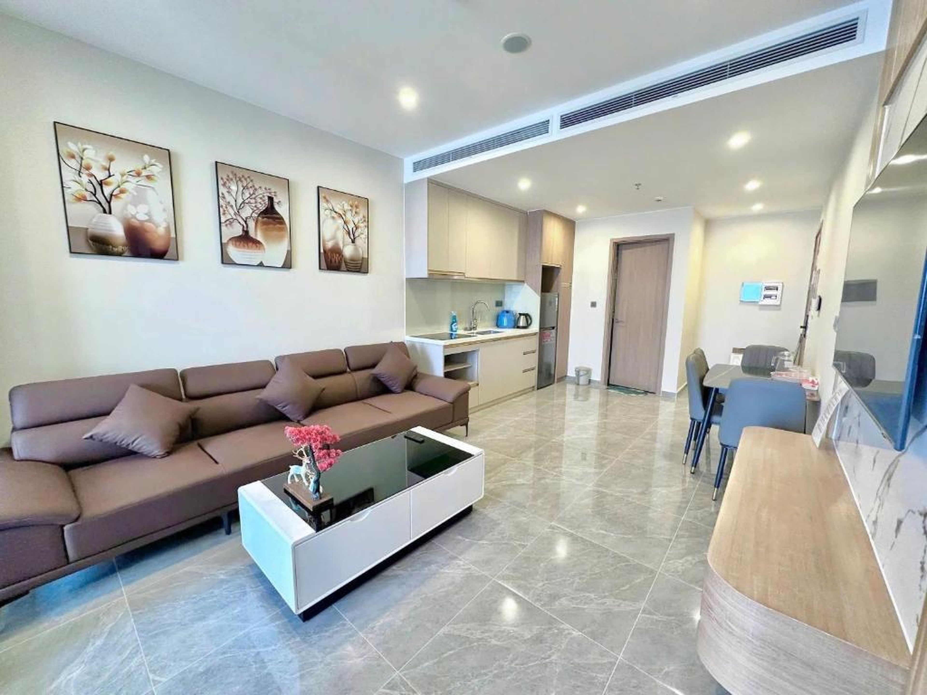 Asahi Luxstay - ICON40 Ha Long 2BR Luxury Apartment - Hình 11