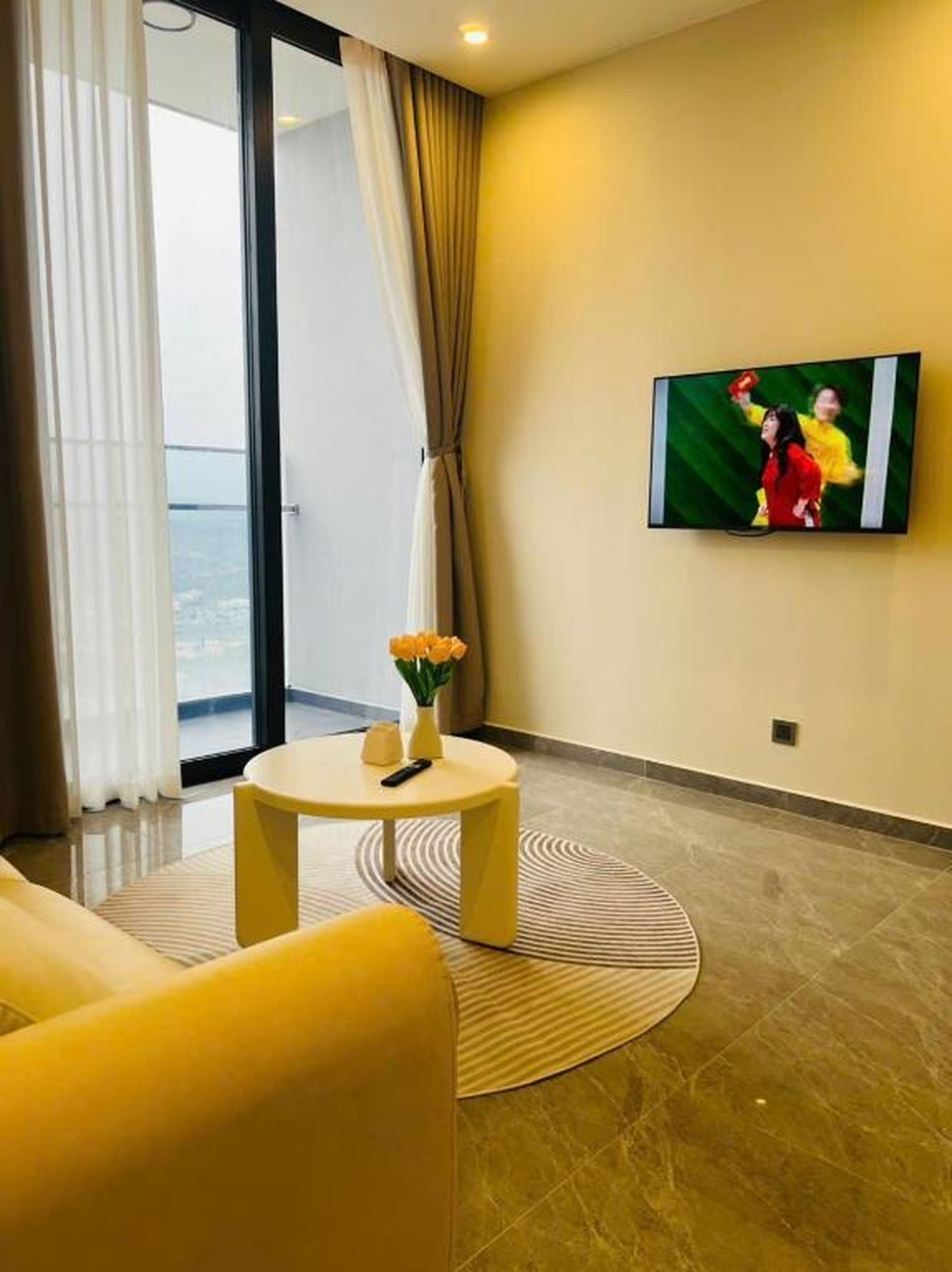 Ngân Kim homstay Hạ Long ICON40 Standard room - Hình 11