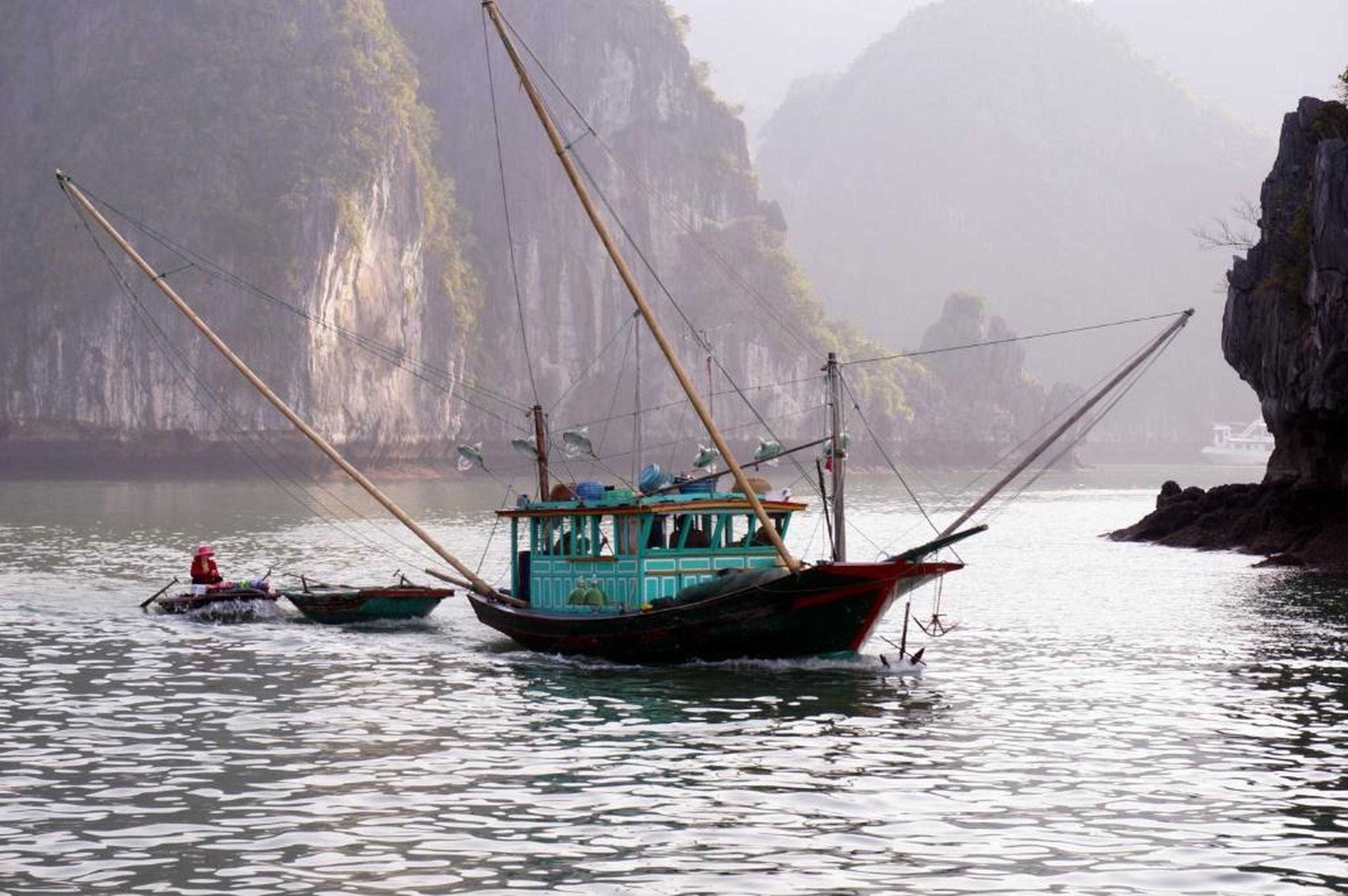 Oriental Sails Cruise - Hình 38