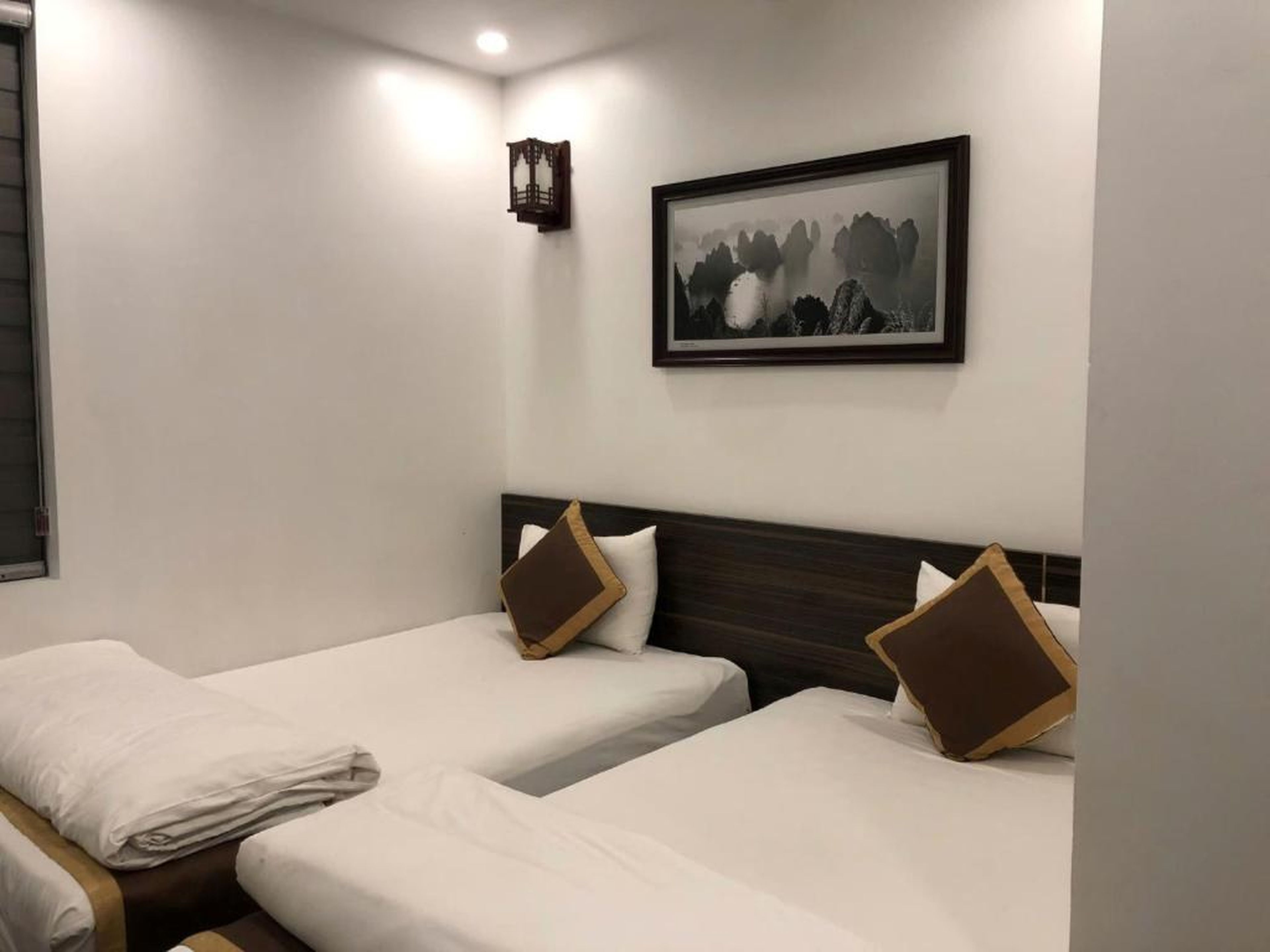 Helen Halong Hotel - Hình 20