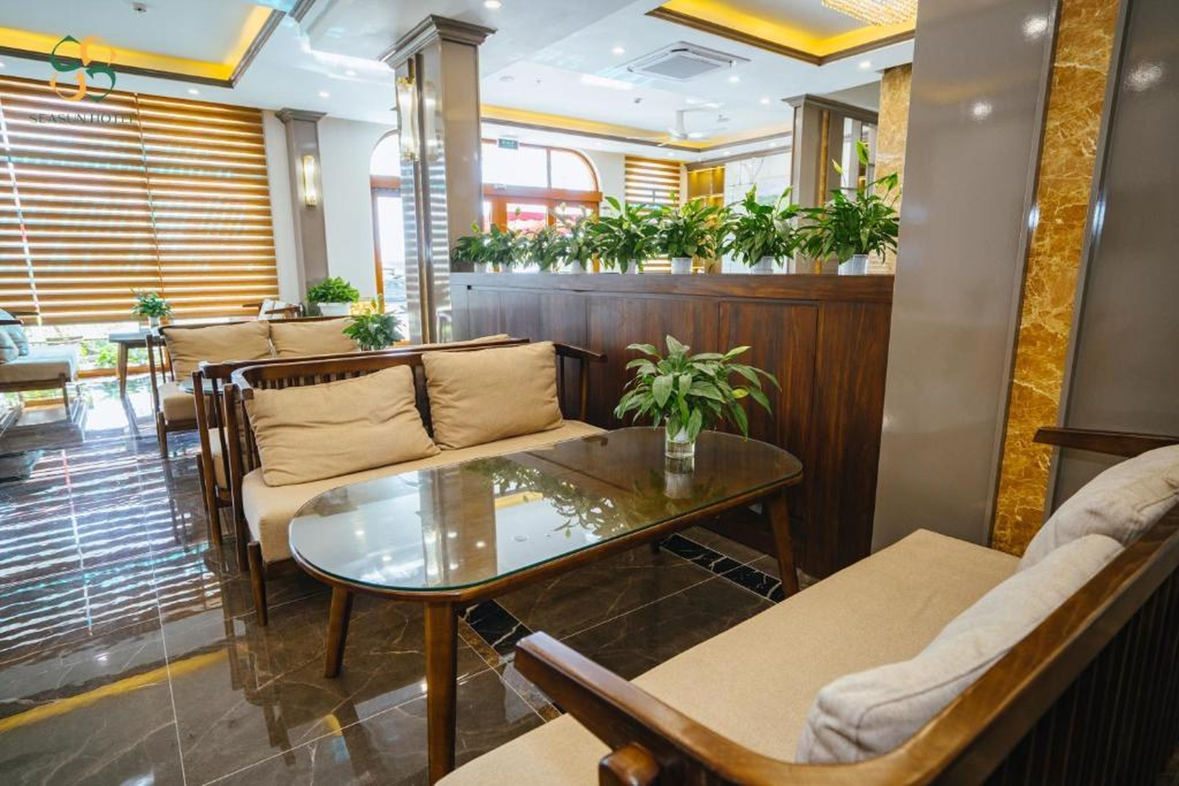 Ha Long Seasun Hotel - Hình 11