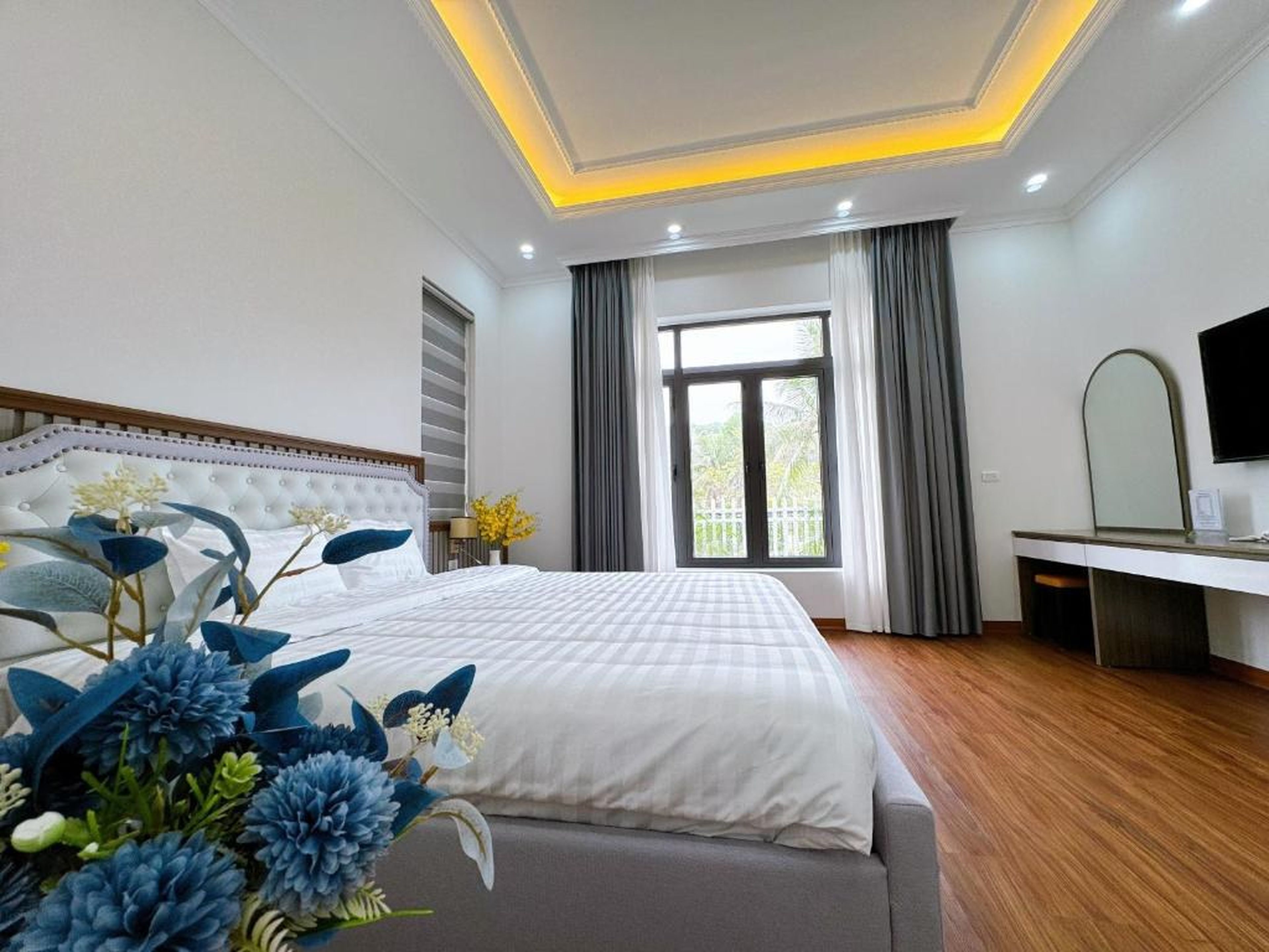 Phượng Hoàng villa - bể bơi, phòng karaoke, sân Pickleball, xe địa hình, xe đạp đôi - Hình 15