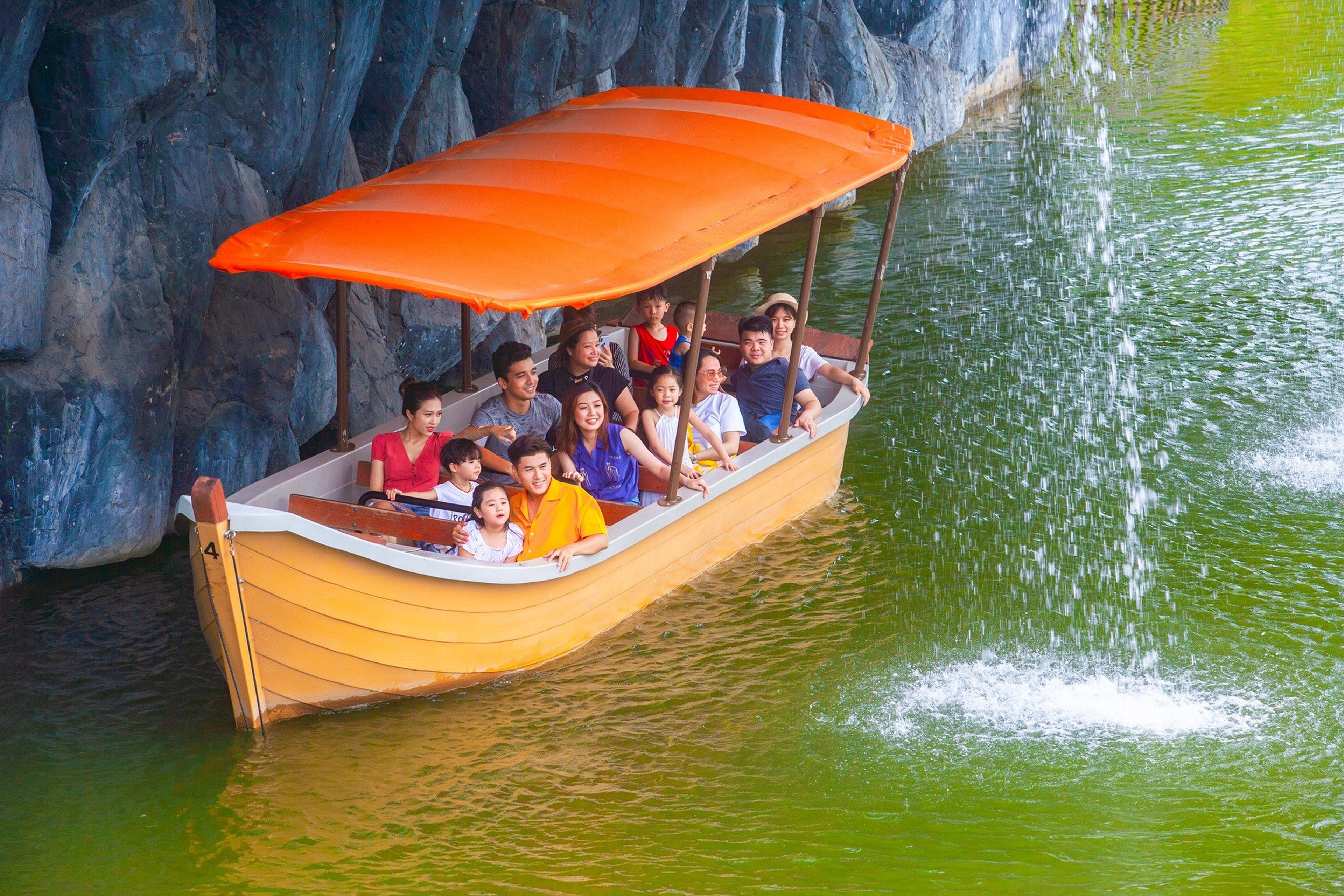 Must-Try Experiences at Ha Long Dragon Park - Hình 12
