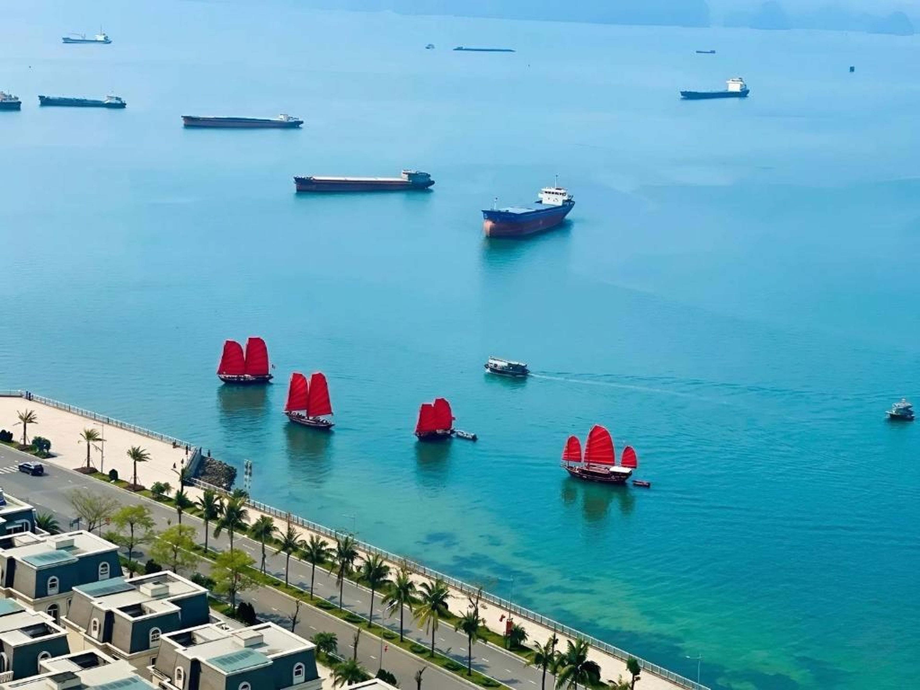 Luxury Ocean View Apartments - The Sapphire Ha Long, Studio & 2BR - Hình 26