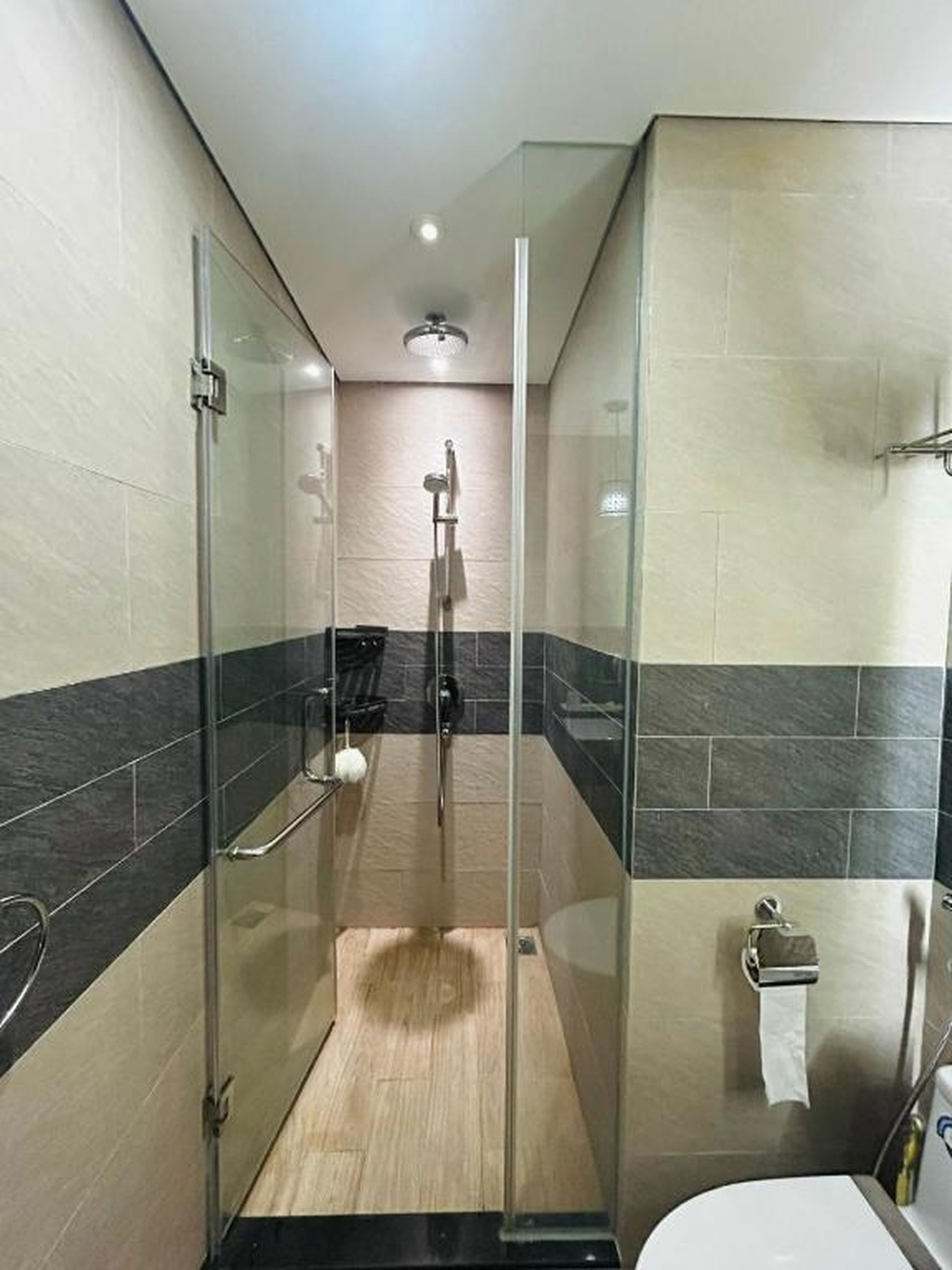 MiVi Seaview Homestay Citadines Marina Hung Thang Ha Long - Hình 33